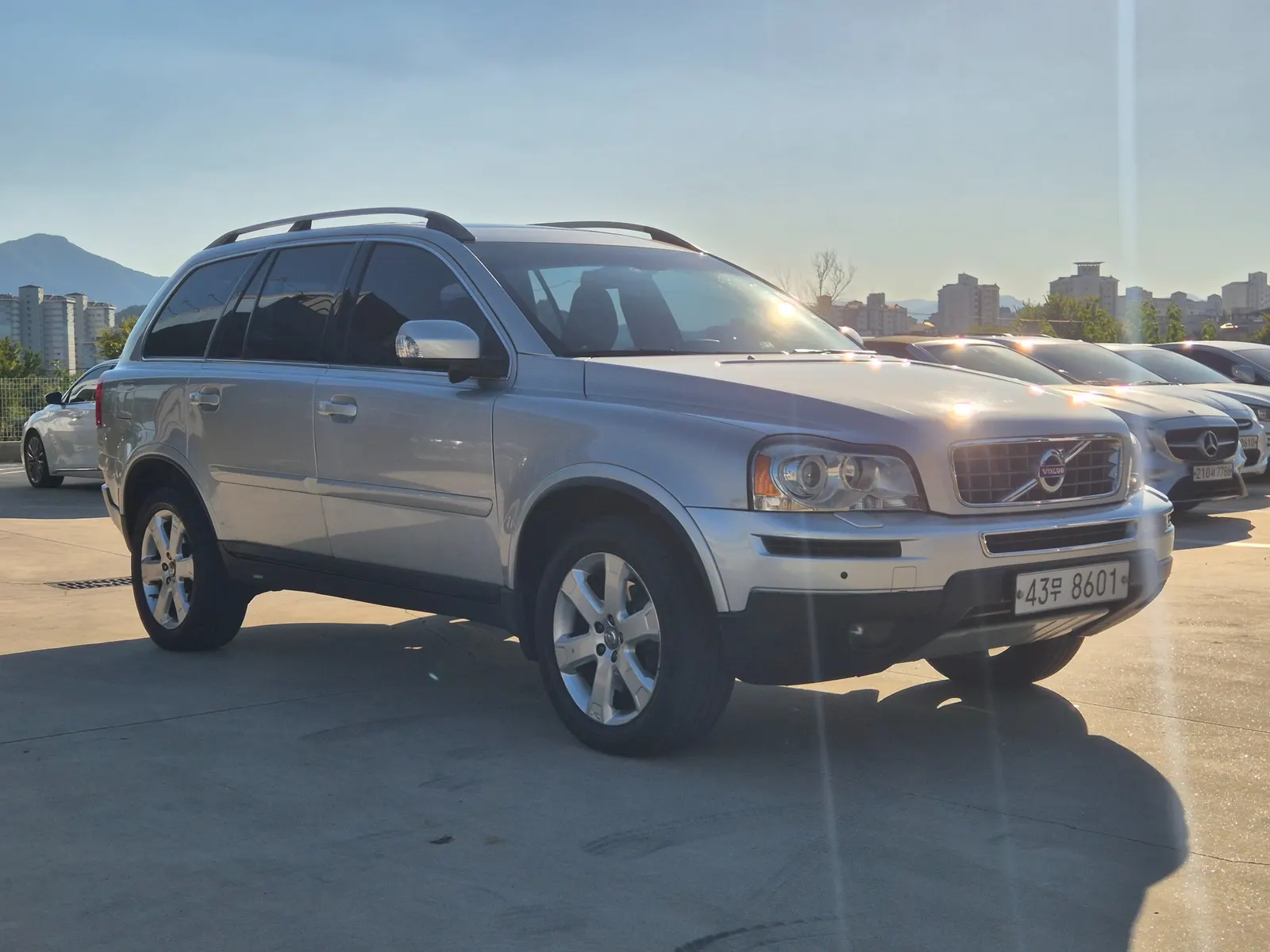 Volvo XC90 D5 2010 2/5
