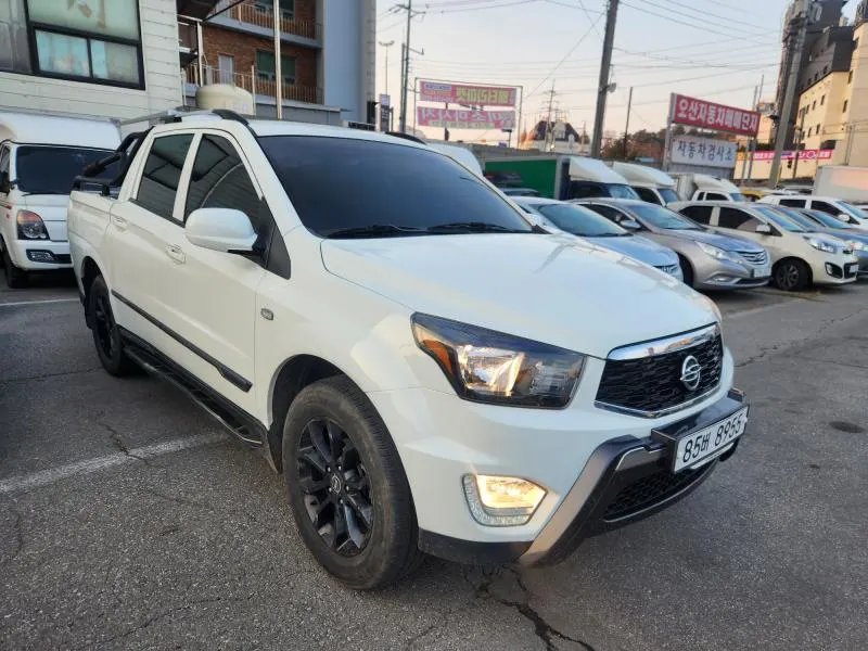 KG Mobility 코란도 스포츠 2.2 4WD 2017 2/21