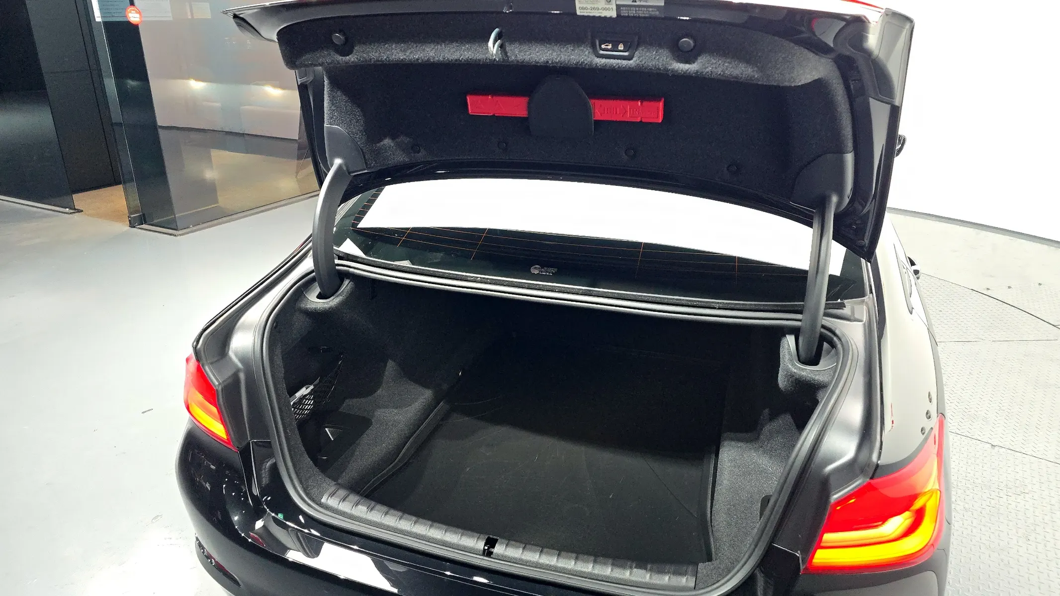 BMW 5 Series (G30) 520i 2019 20/21