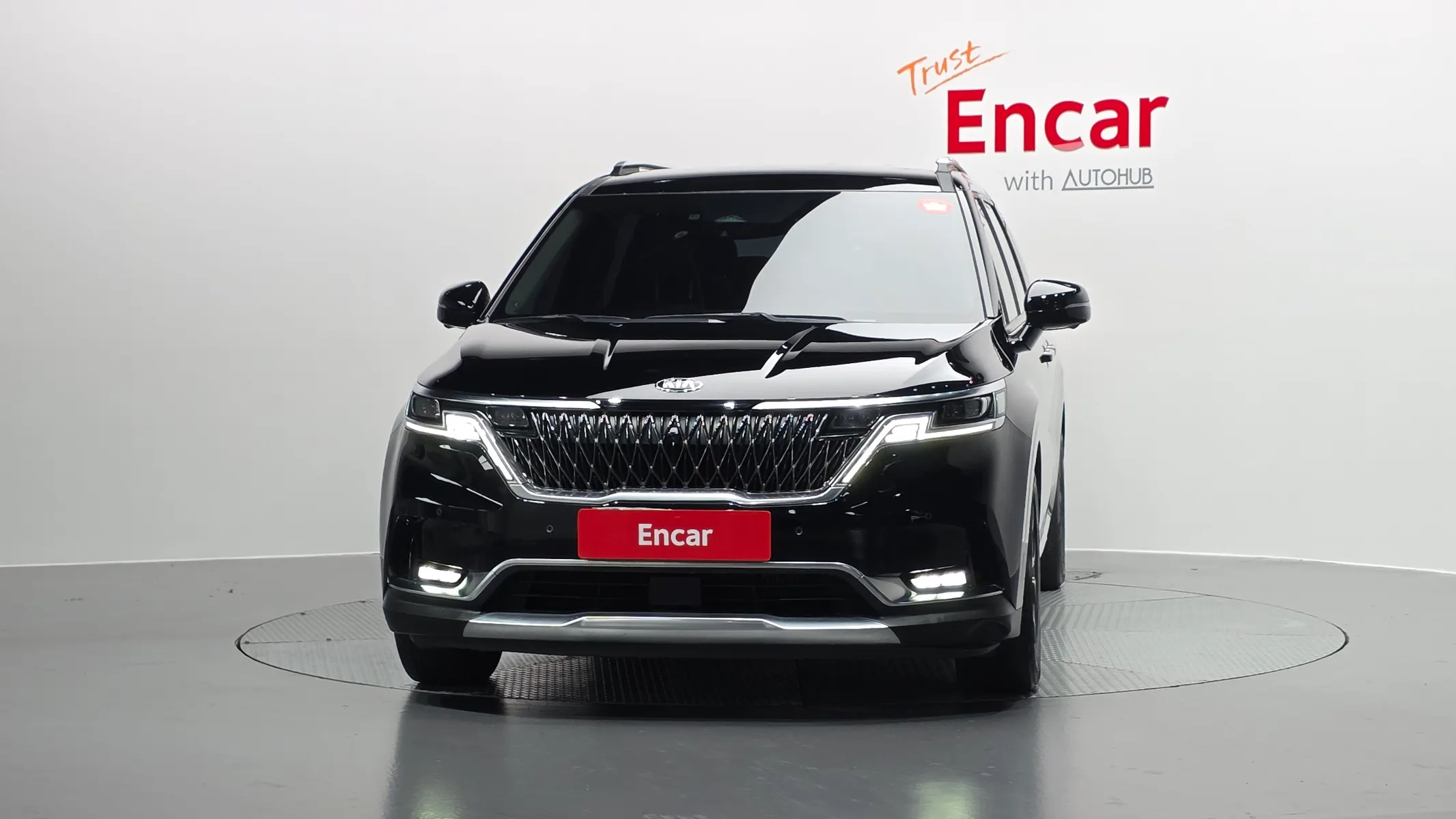 Kia Carnival 9 2021 2/5