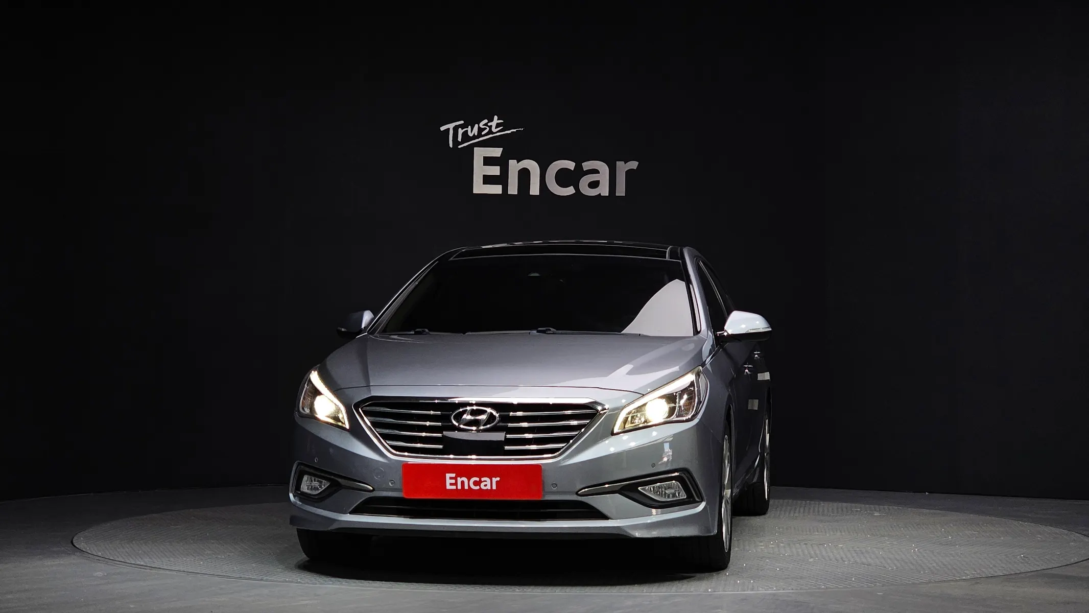 Hyundai LF 1.7 2016 2/5