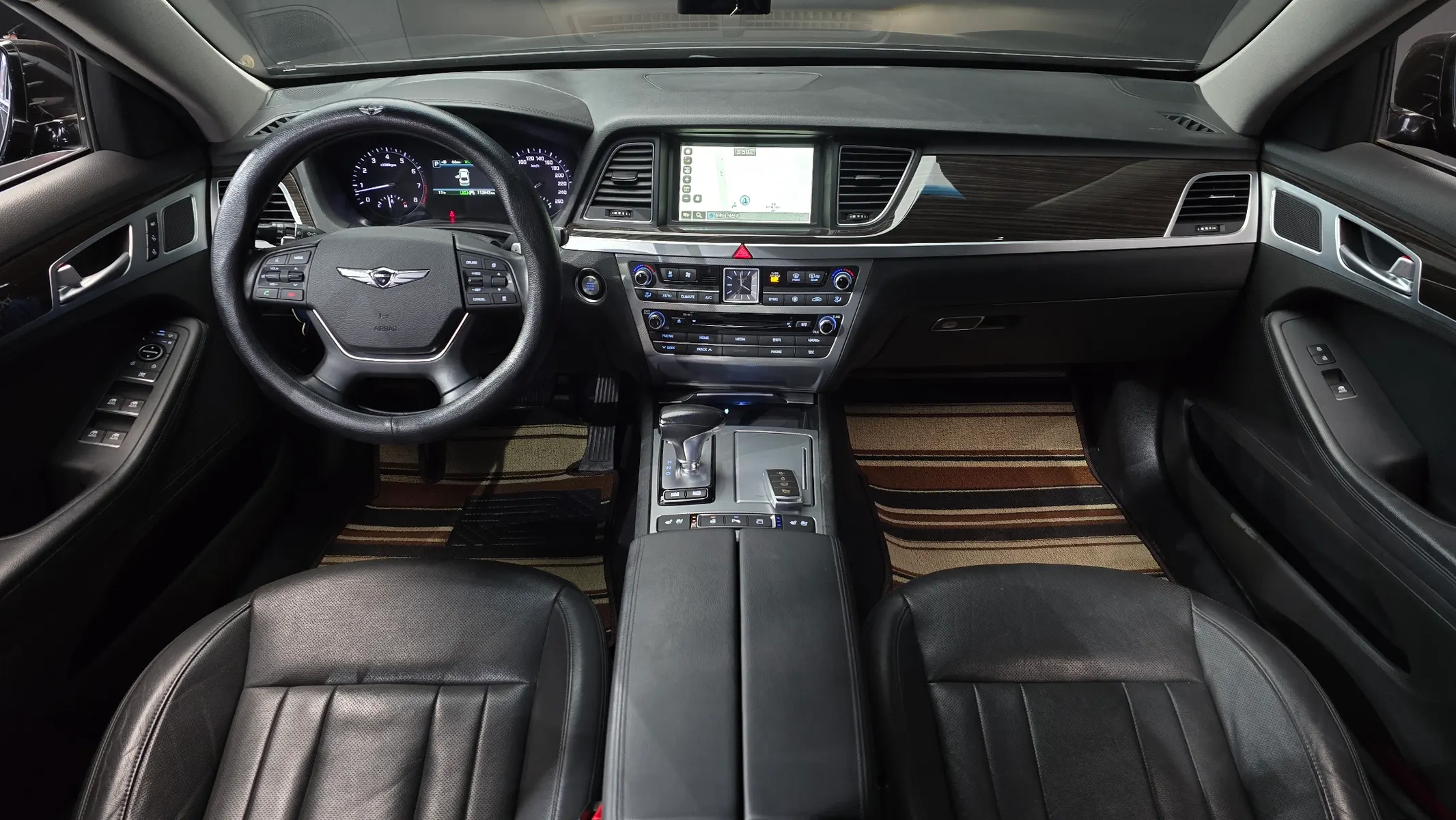 Genesis G80 3.3 GDI AWD 2018 4/5