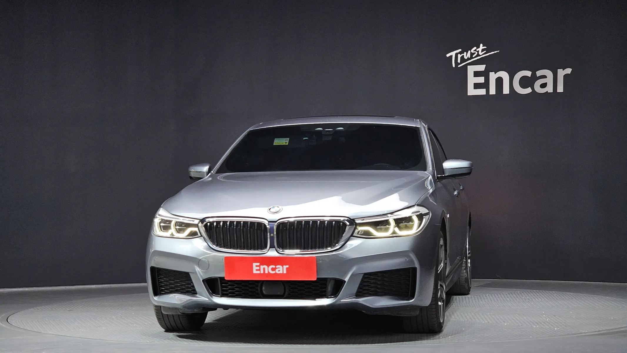 BMW 6 Series GT (G32) 640i xDrive M 2018 3/21