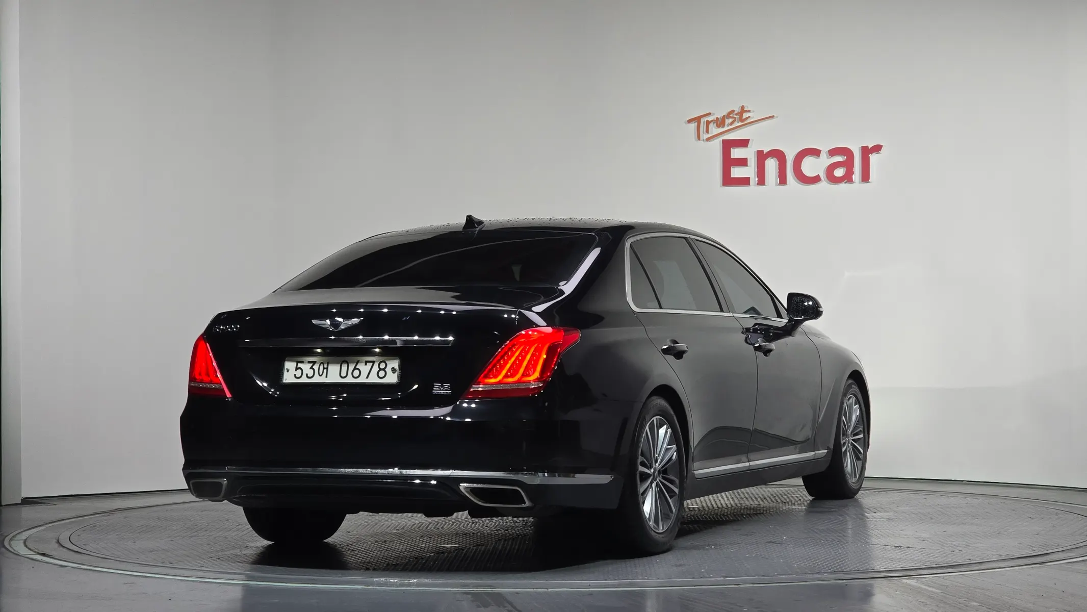 Genesis EQ900 3.8 GDI AWD 2016 2/21