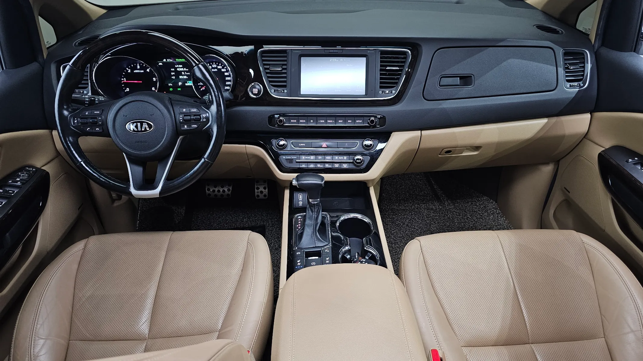 Kia 카니발 9 2018 4/5