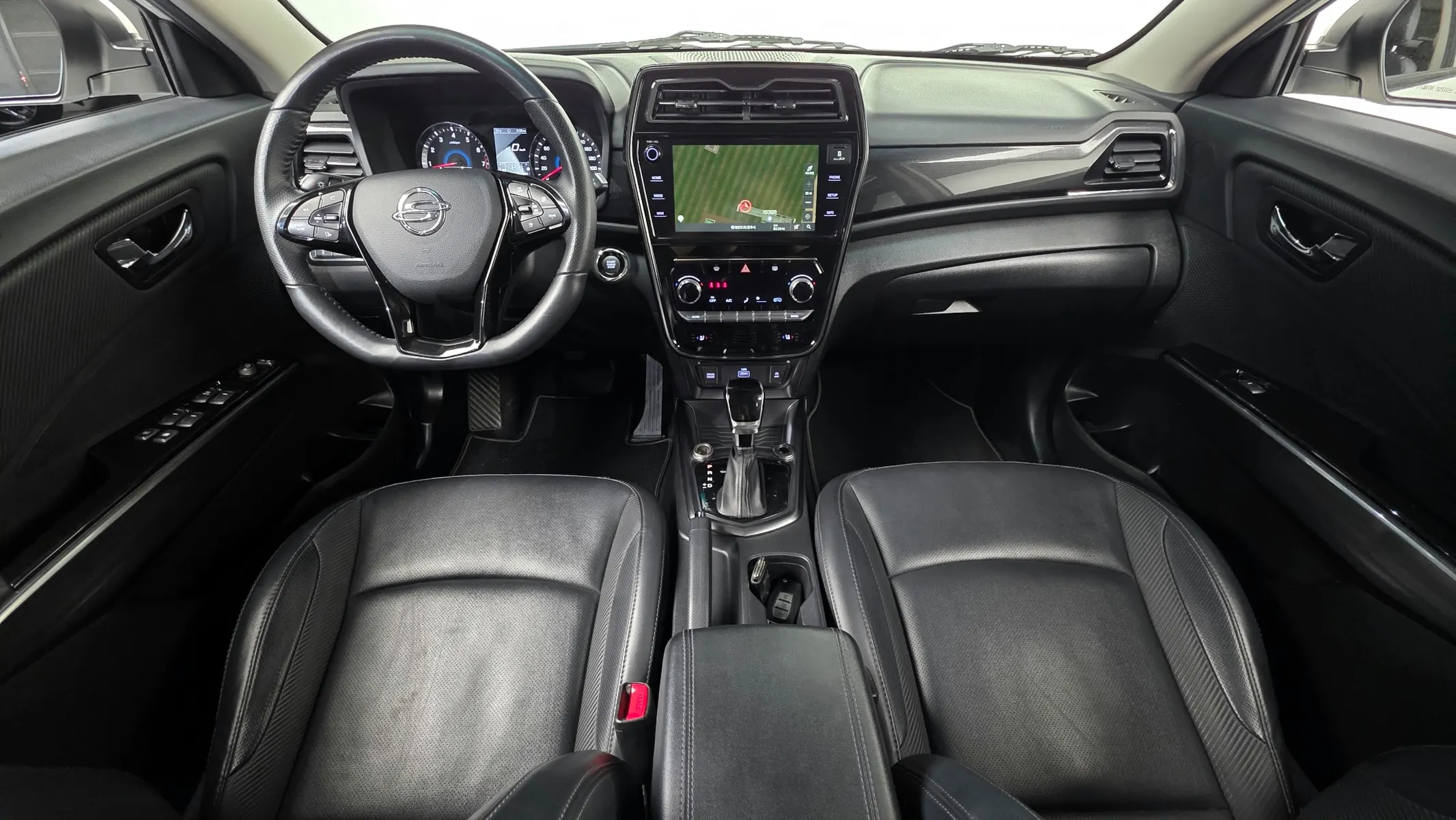 KG Mobility 베리 티볼리 1.5 2WD 2022 4/5