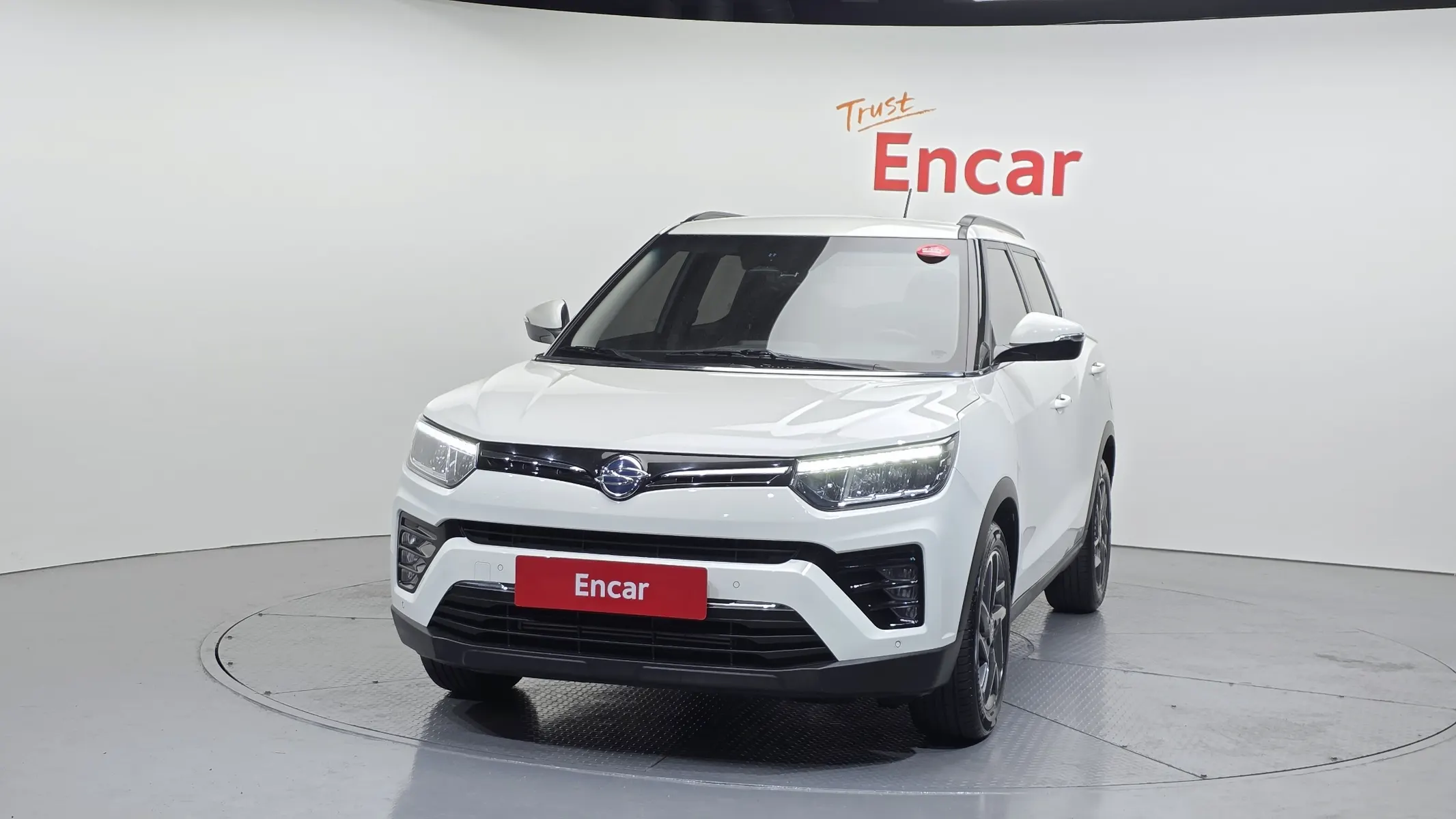 KG Mobility 베리 티볼리 1.5 2WD 2022 2/5