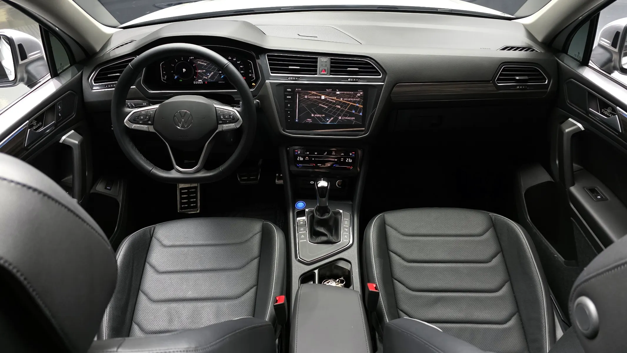 Volkswagen 티구안 올스페이스 2.0 TSI 2024 4/5