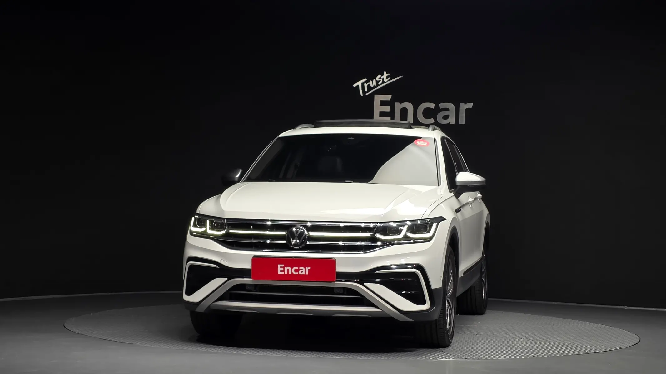 Volkswagen 티구안 올스페이스 2.0 TSI 2024 2/5