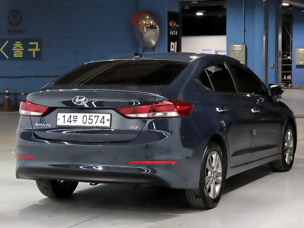 Hyundai AD 1.6 GDI 2015 3/5