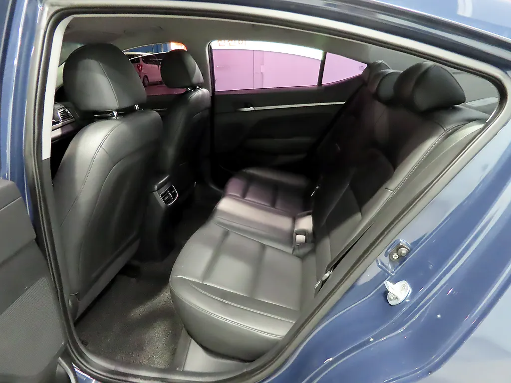 Hyundai AD 1.6 GDI 2015 4/5