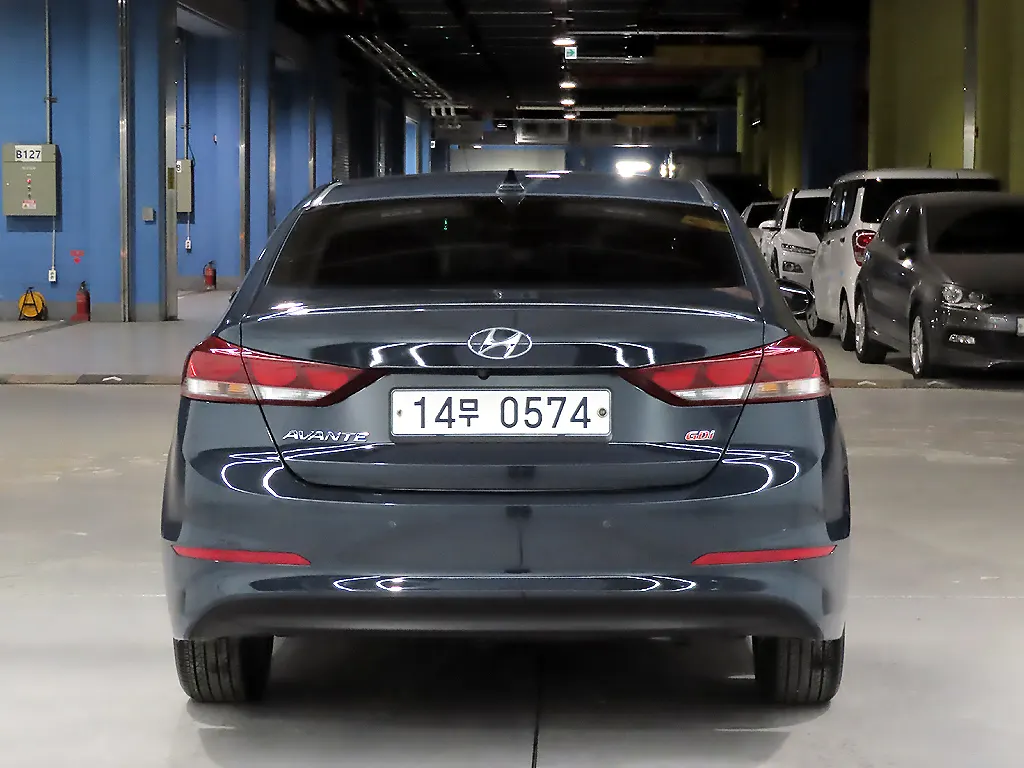 Hyundai AD 1.6 GDI 2015 2/5
