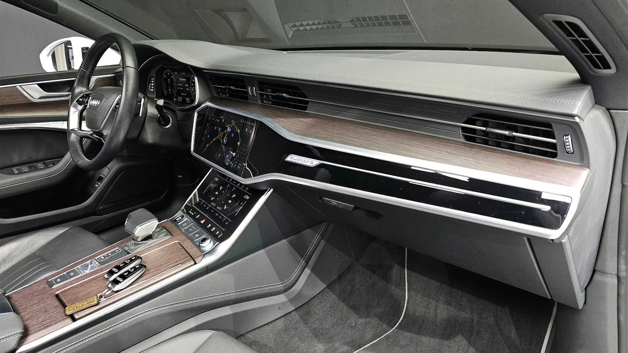 Audi A7 (4K) 45 TDI 2022 30/31