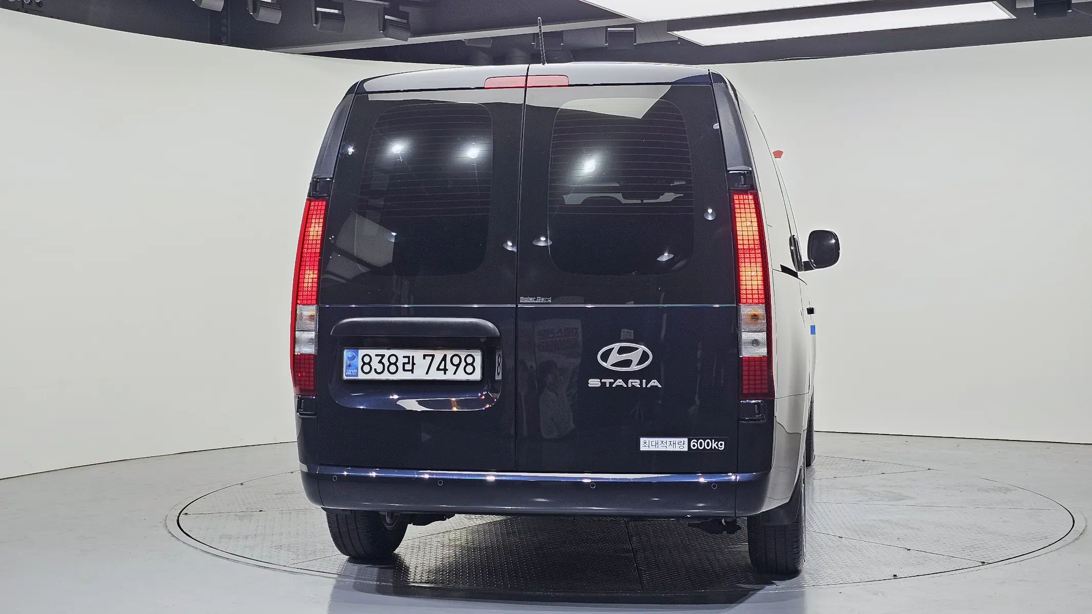 Hyundai Staria HEV 1.6 5 2024 3/5