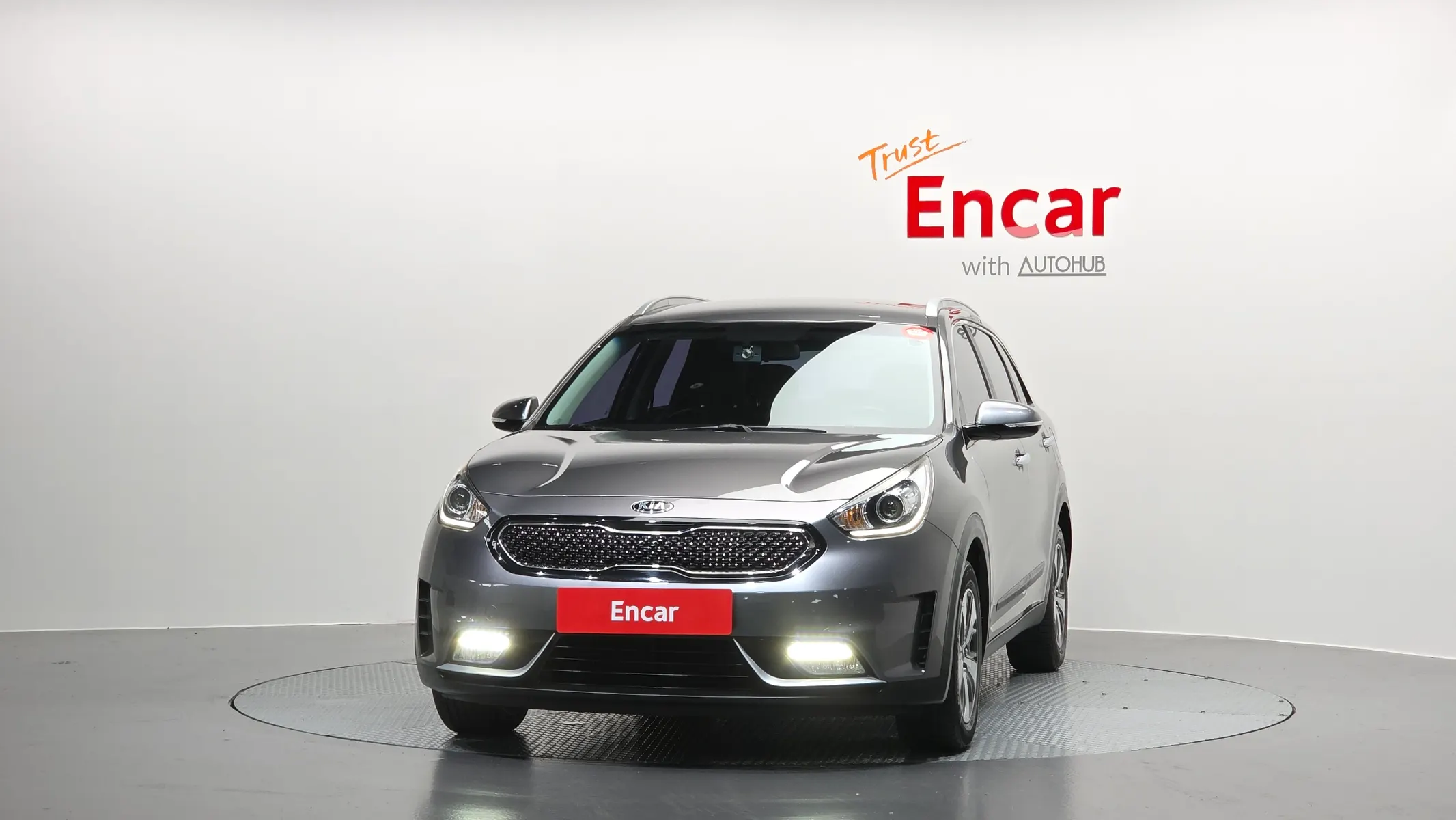 Kia Niro 2016 2/5