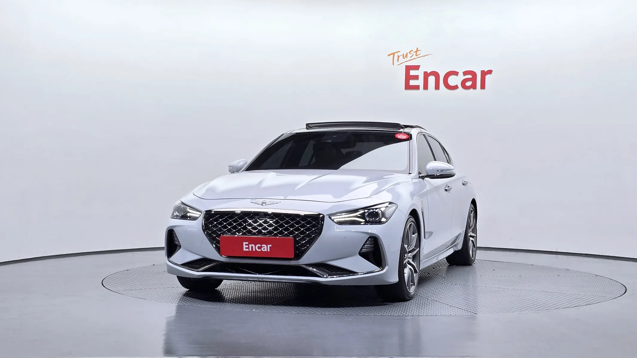 Genesis G70 2.0T 2018 2/5