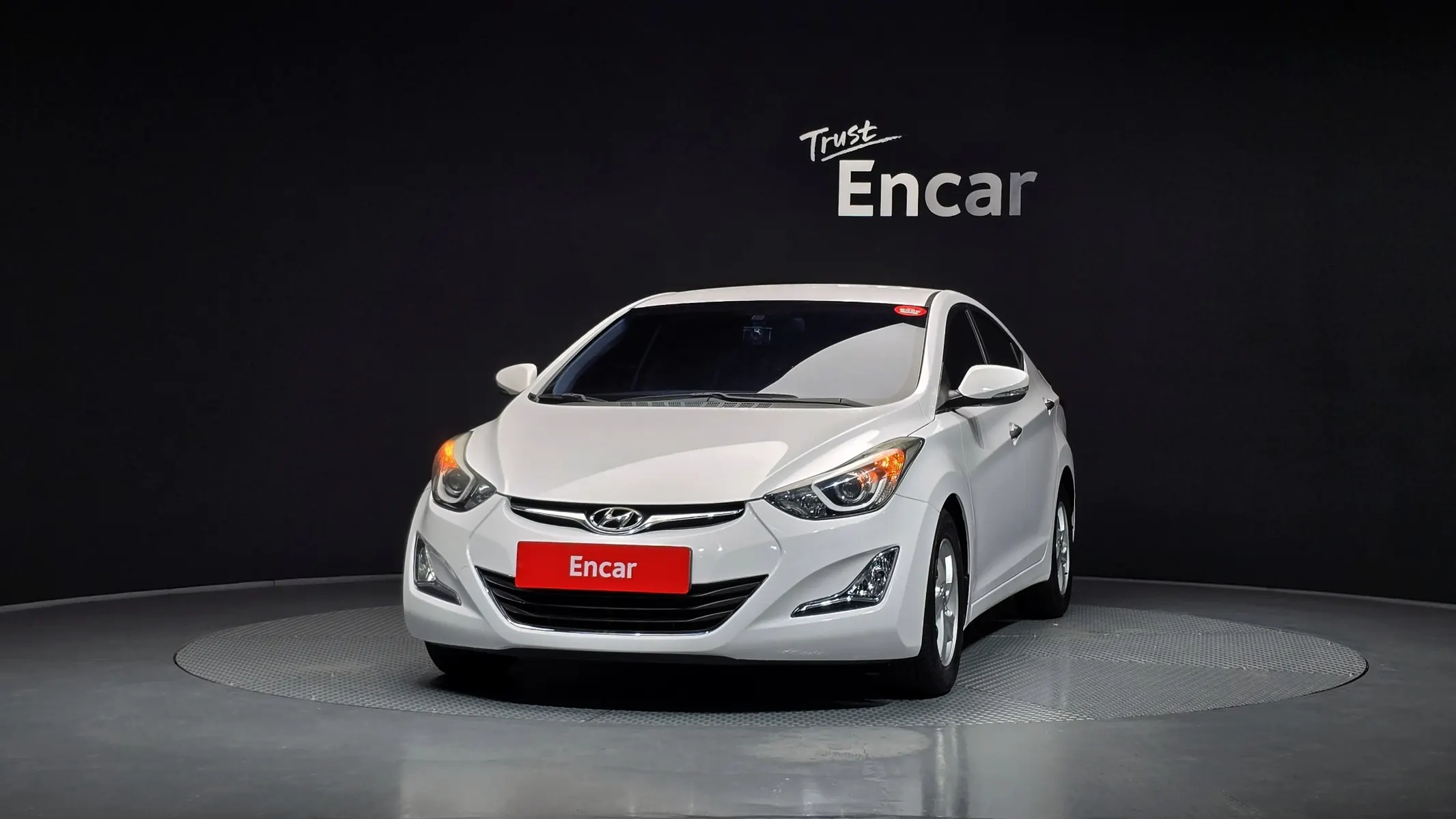 Hyundai 아반떼 1.6 GDi 2014 2/5