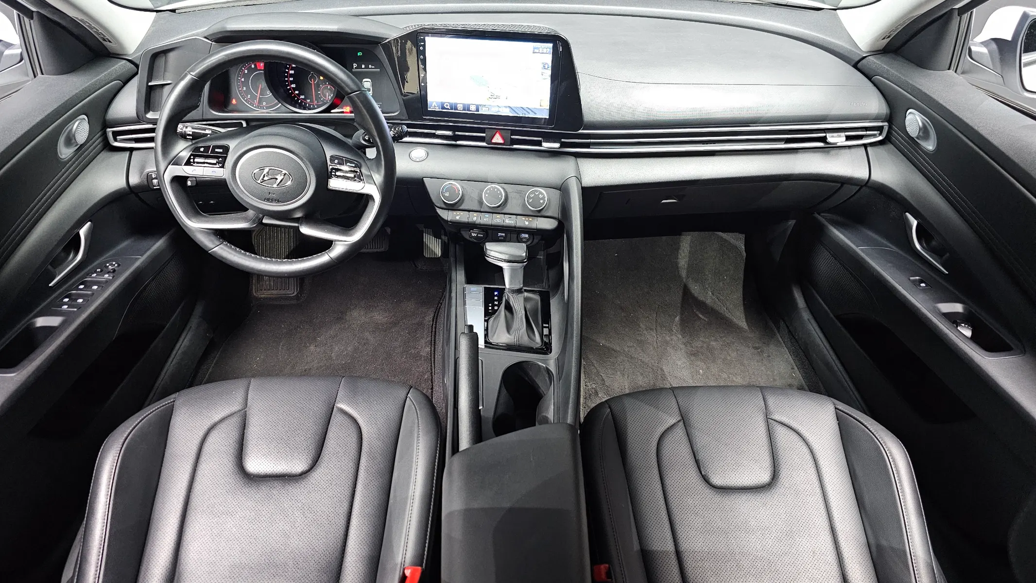 Hyundai (CN7) 1.6 2021 4/5