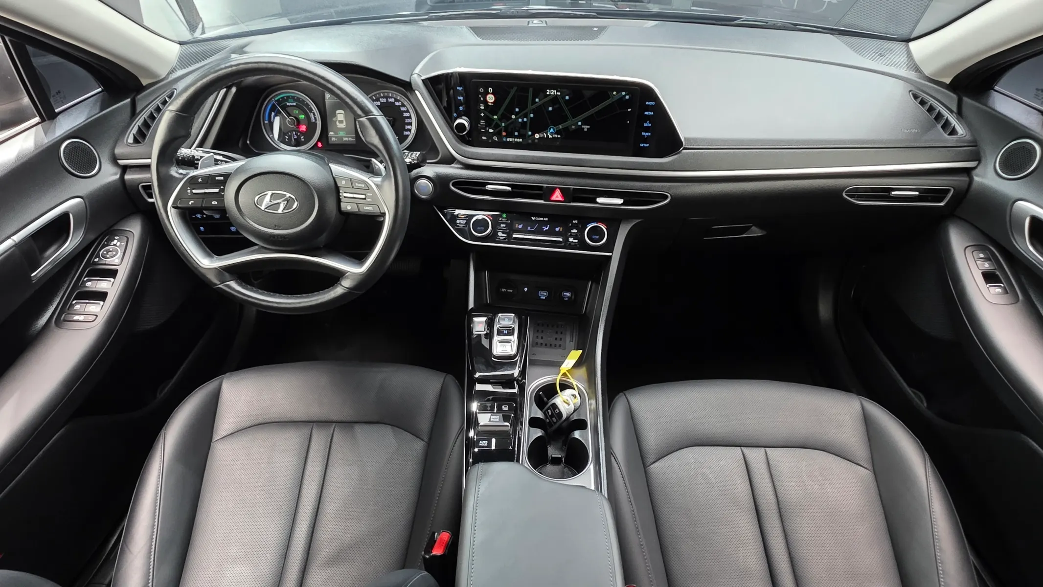 Hyundai (DN8) 2022 4/5