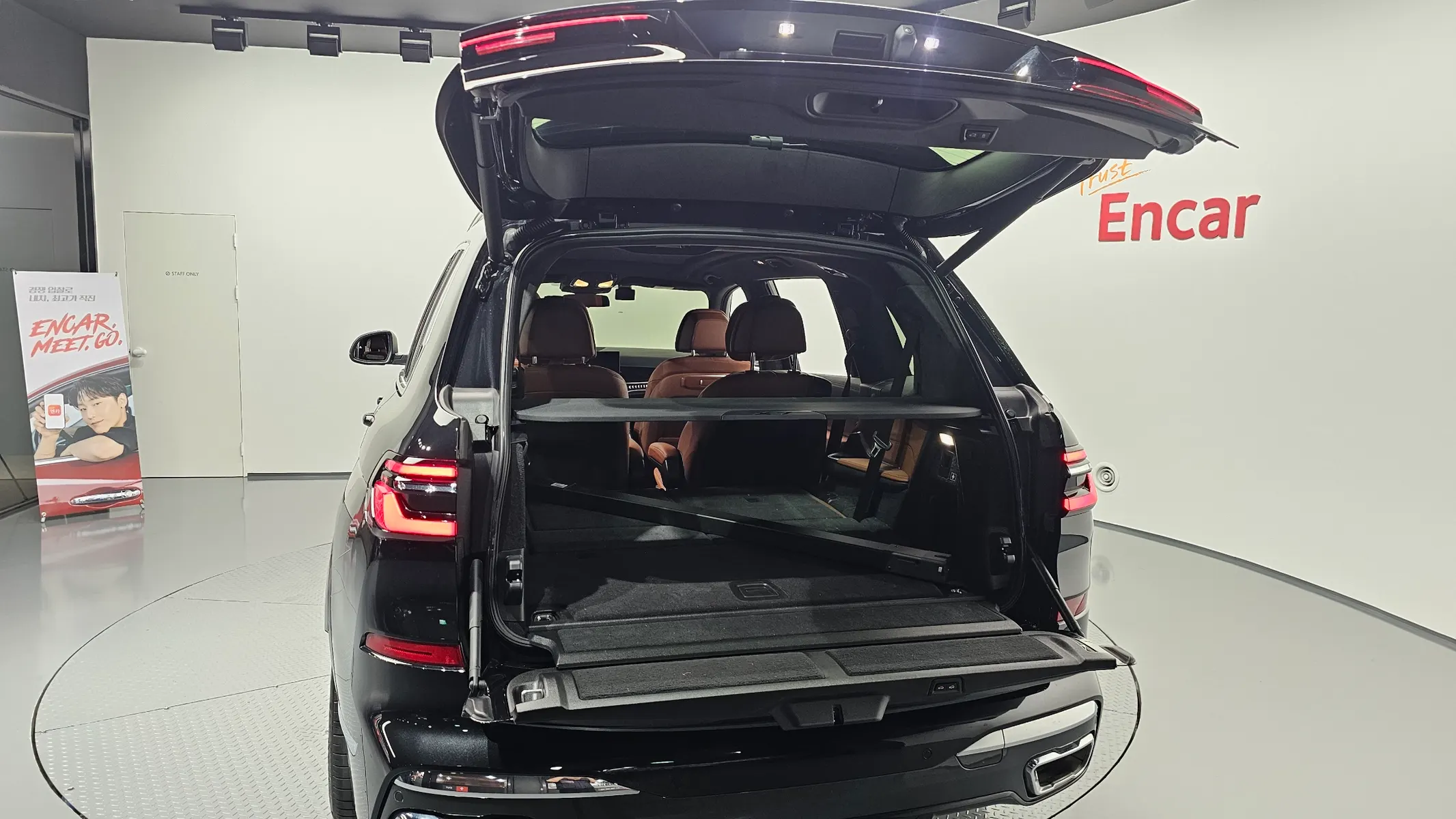 BMW X7 (G07) xDrive 40i M 6 2024 34/35