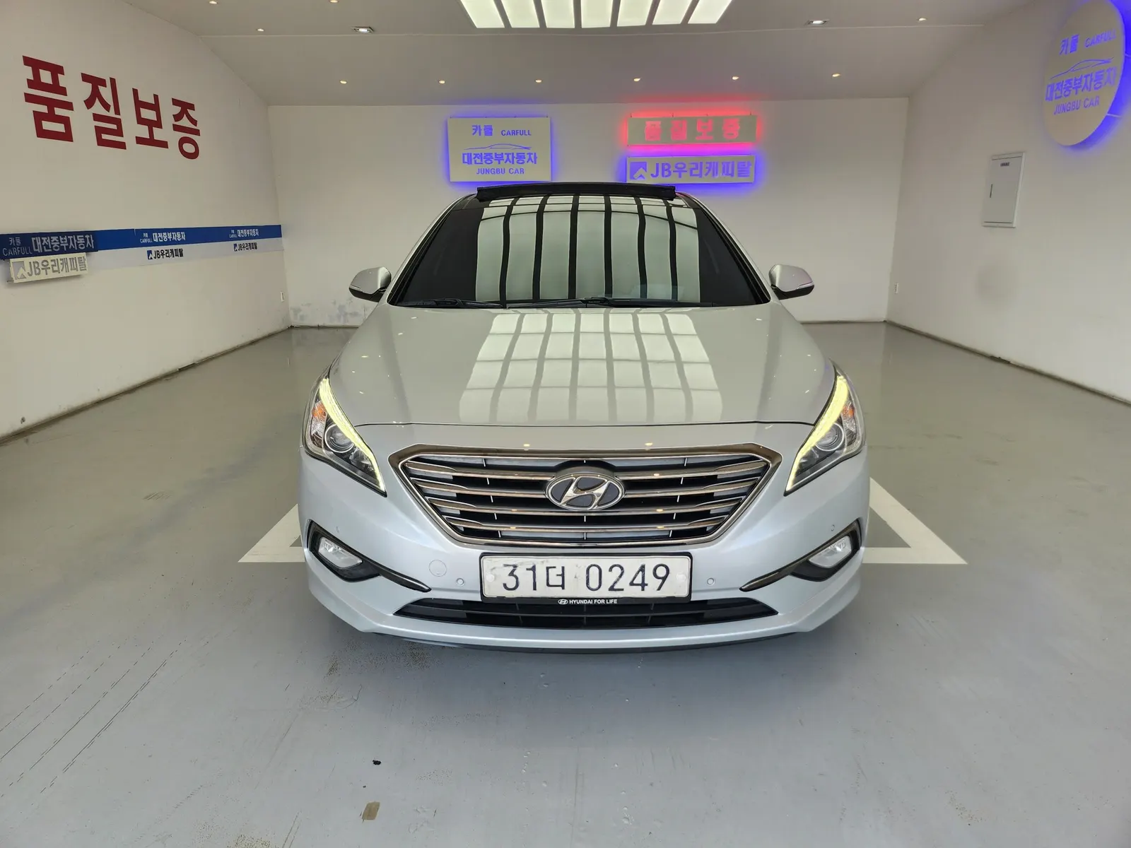 Hyundai LF 2.0 2016 3/27