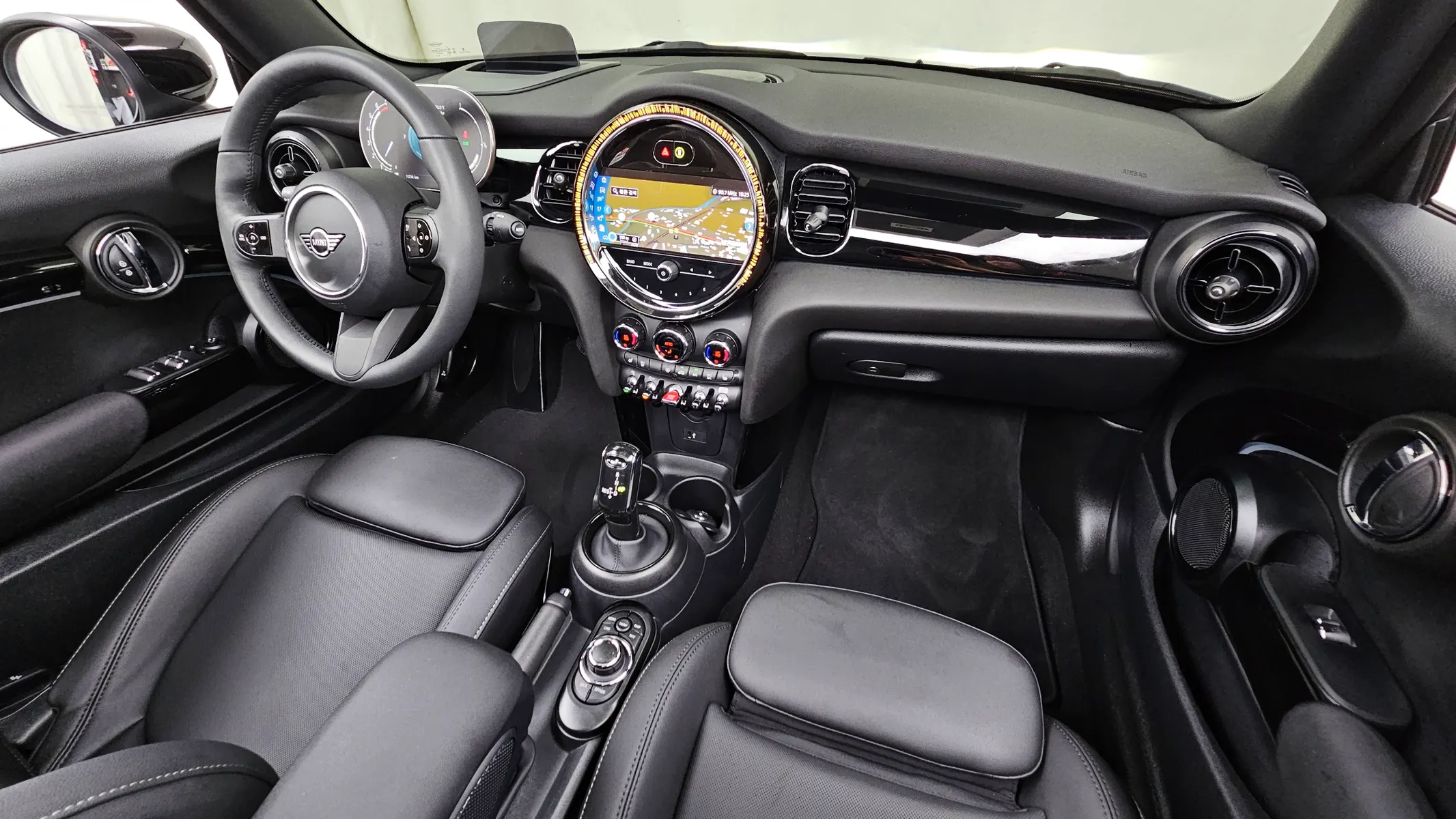 MINI Convertible 2024 4/5