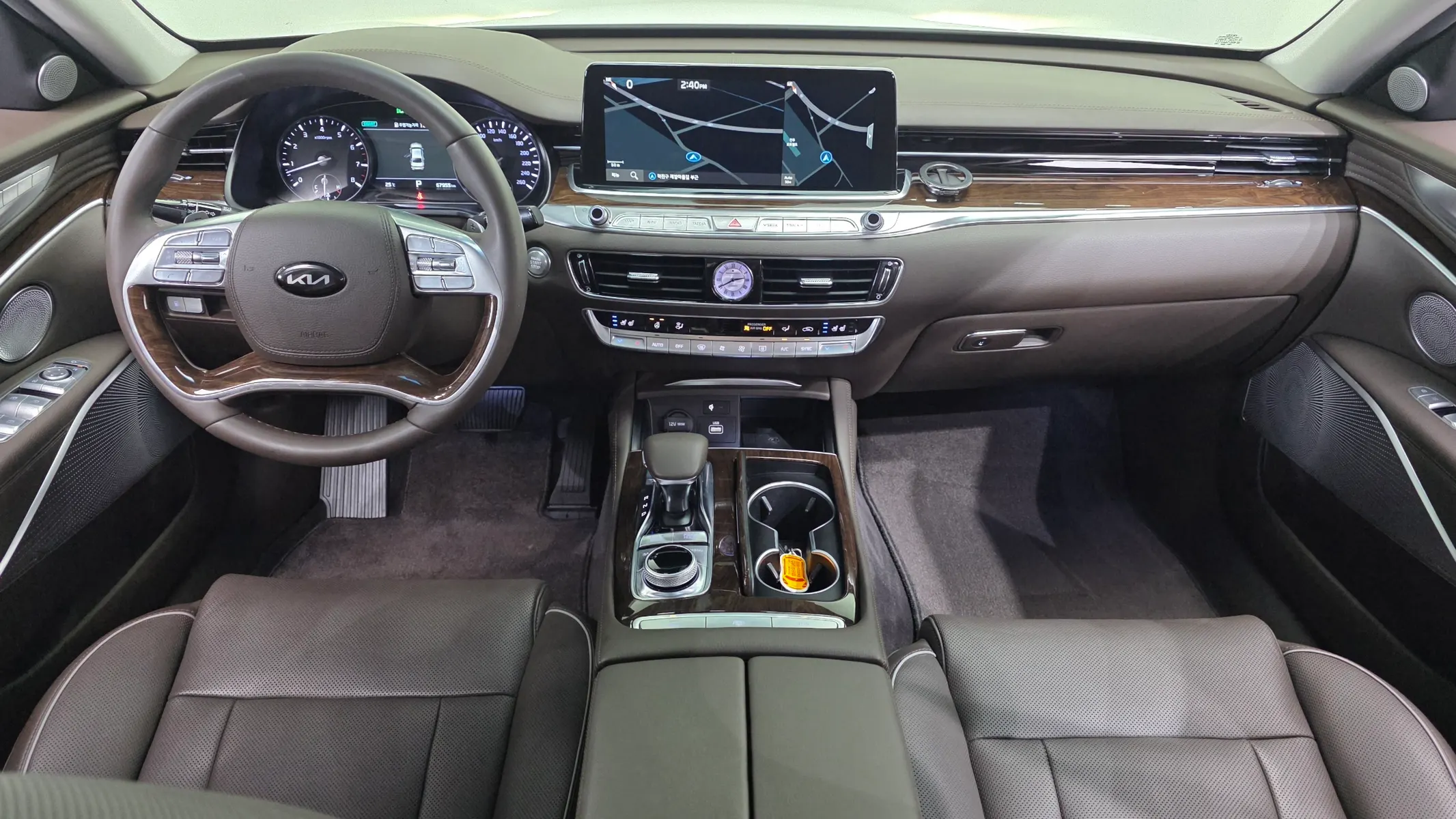Kia K9 3.8 GDI AWD 2019 4/5