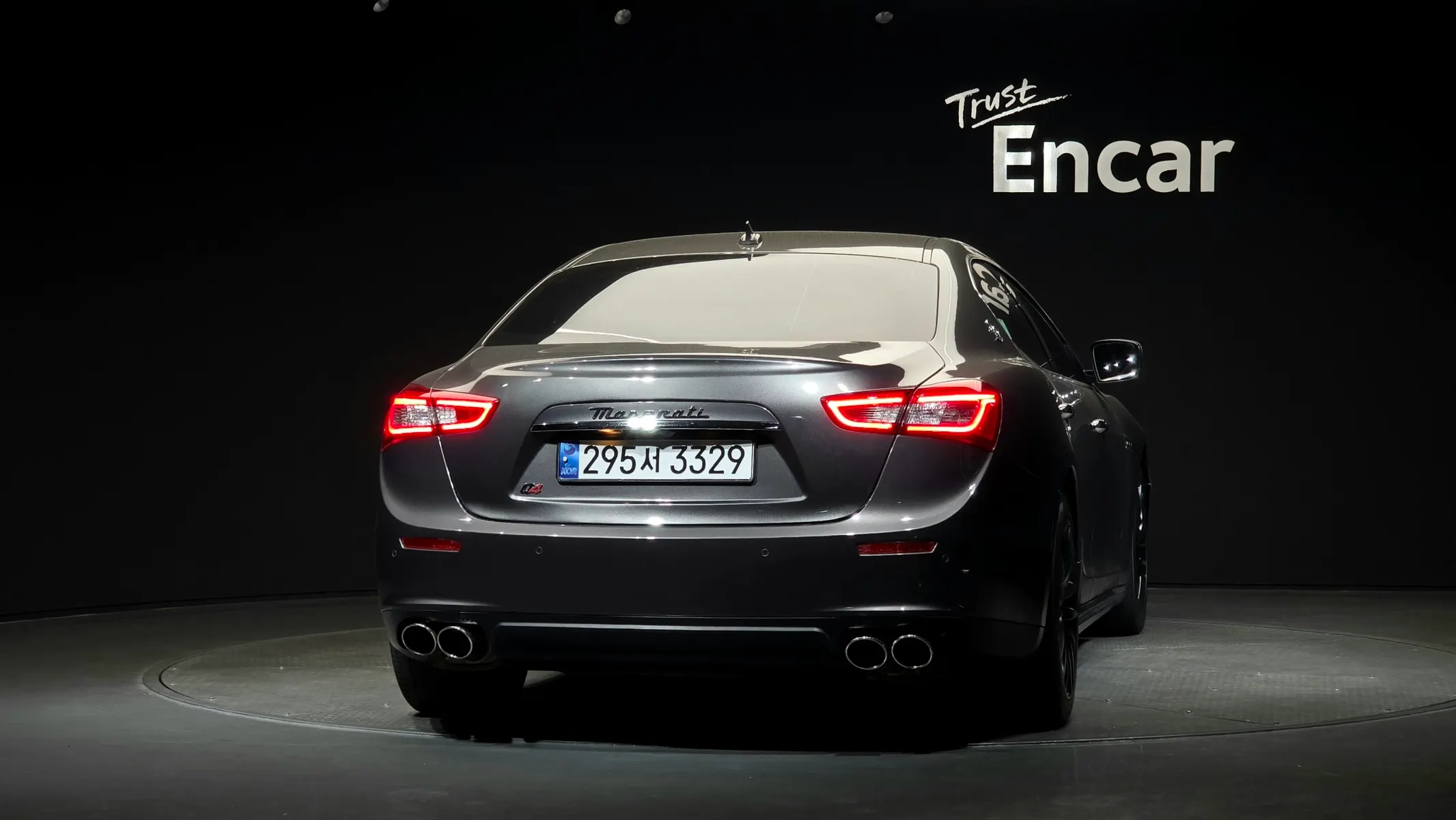 Maserati 기블리 3.0S Q4 2015 3/5