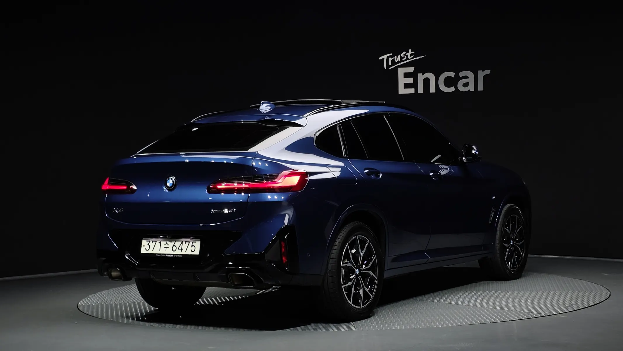 BMW X4 (G02) xDrive20i M 2023 2/32
