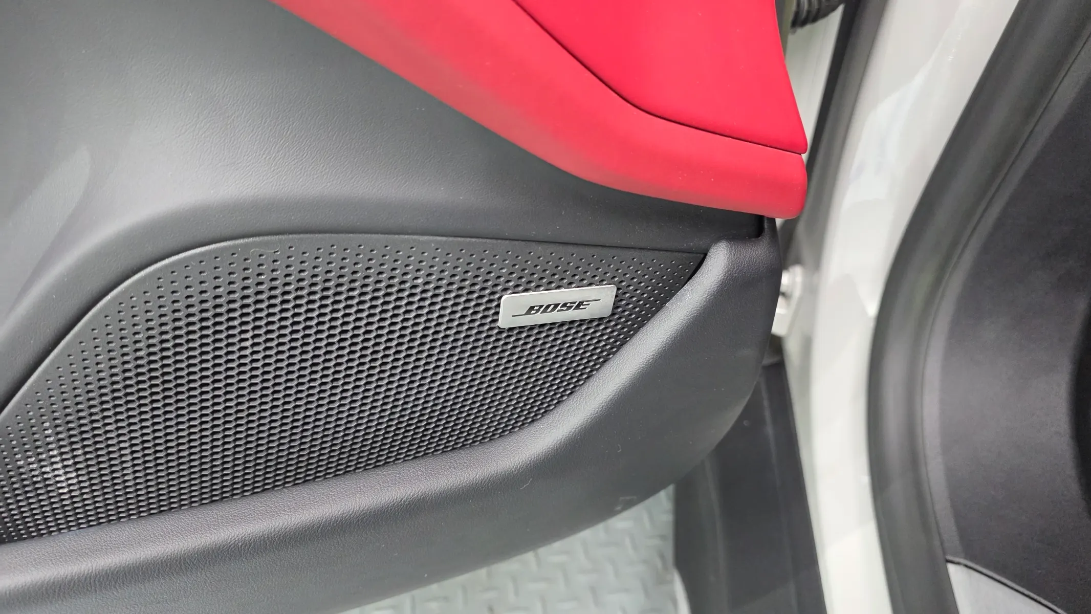 Porsche 타이칸 4S 2022 36/37