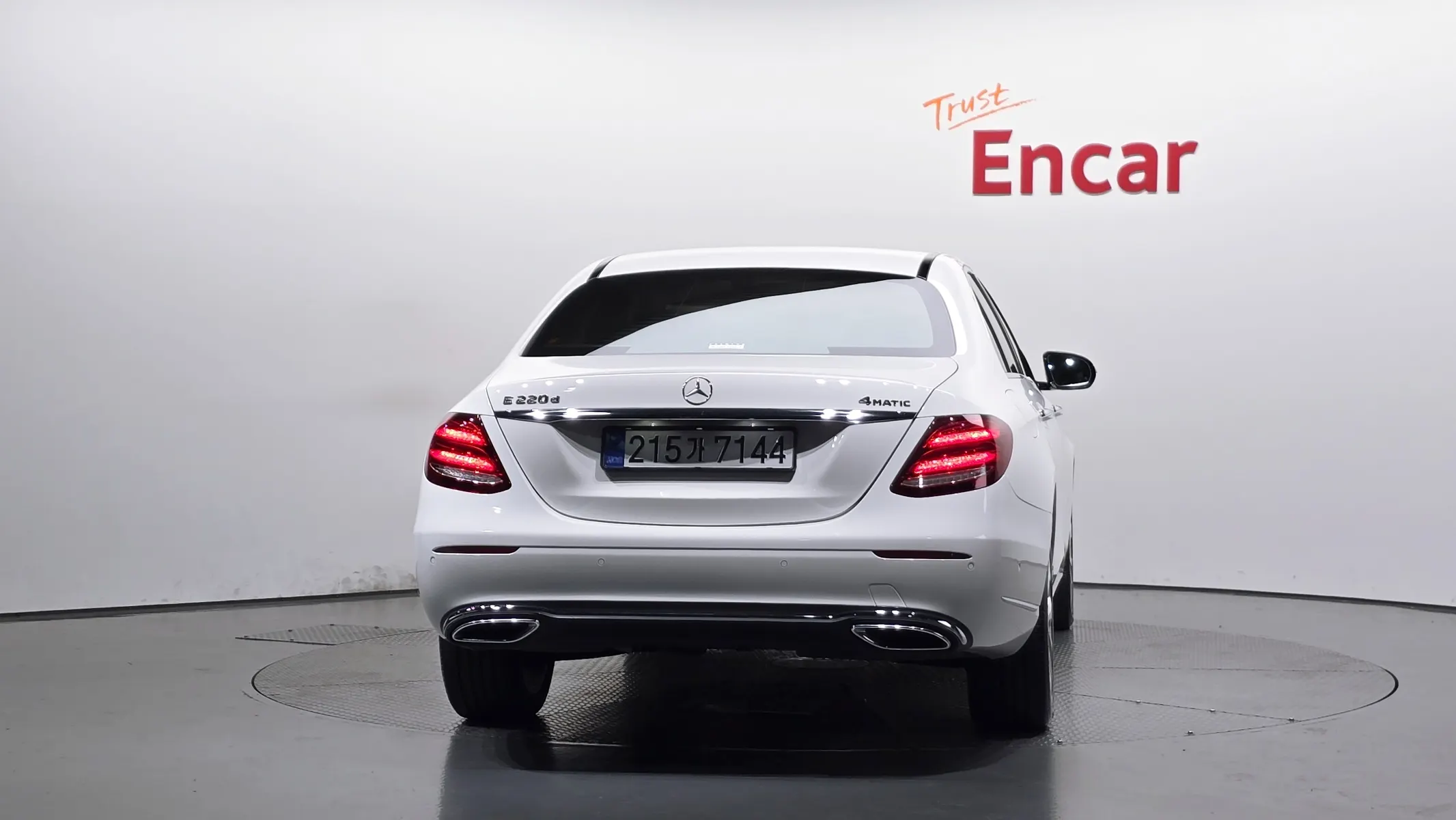Mercedes-Benz E-Class W213 E220d 4MATIC 2019 3/31