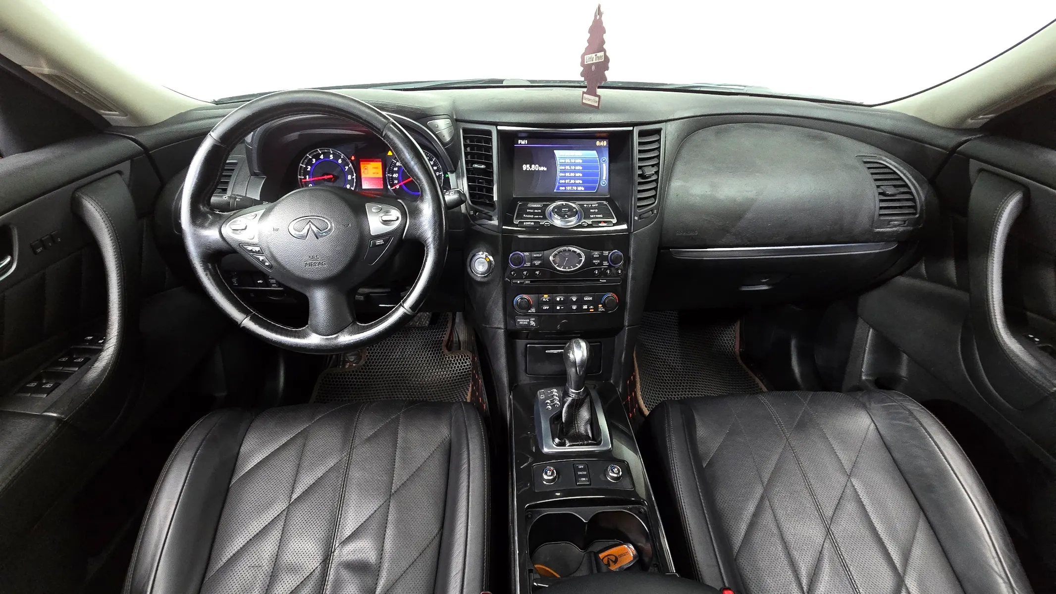 Infiniti FX35 3.5 2011 4/5