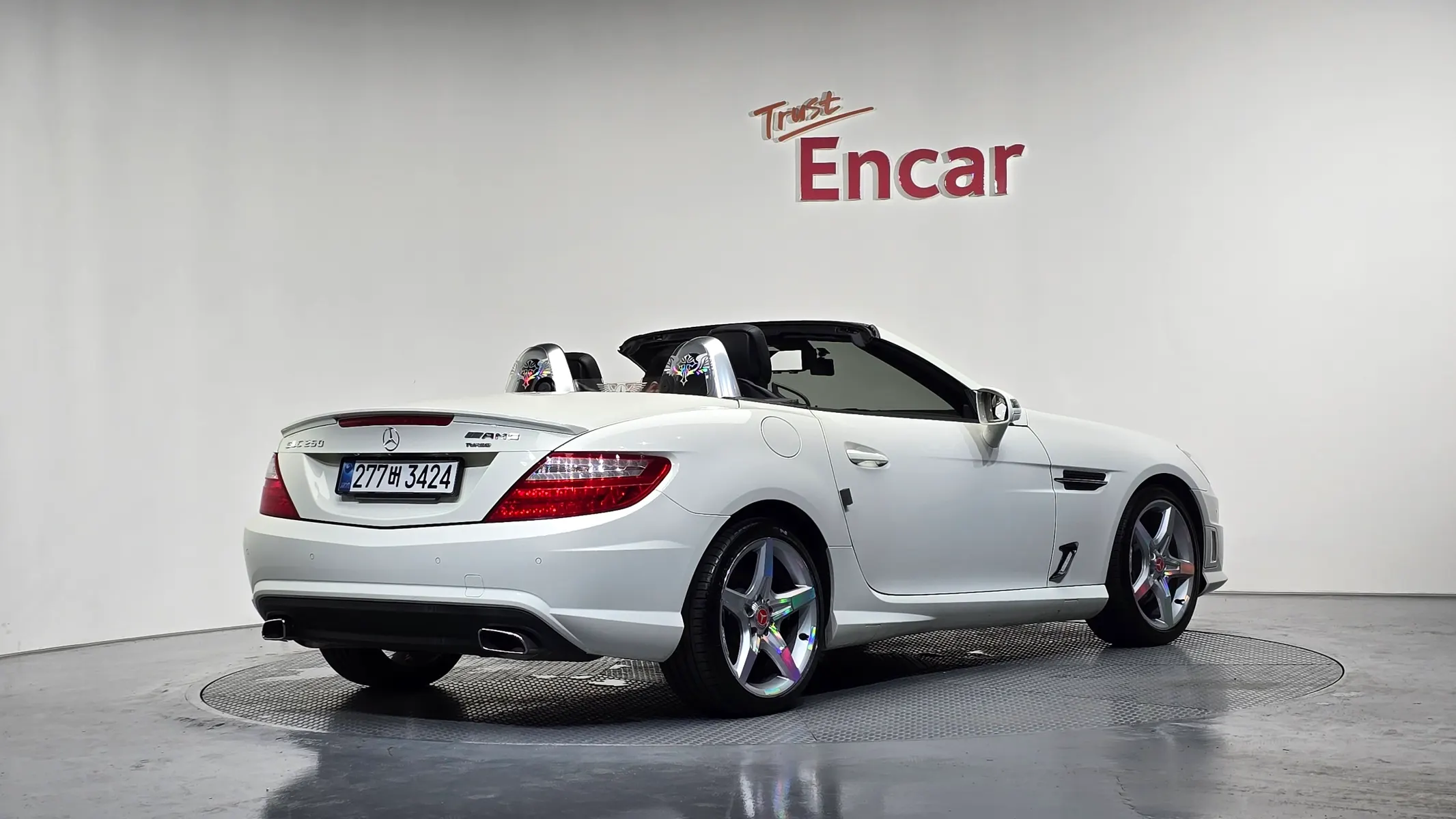Mercedes-Benz SLK-Class 200 2012 2/32