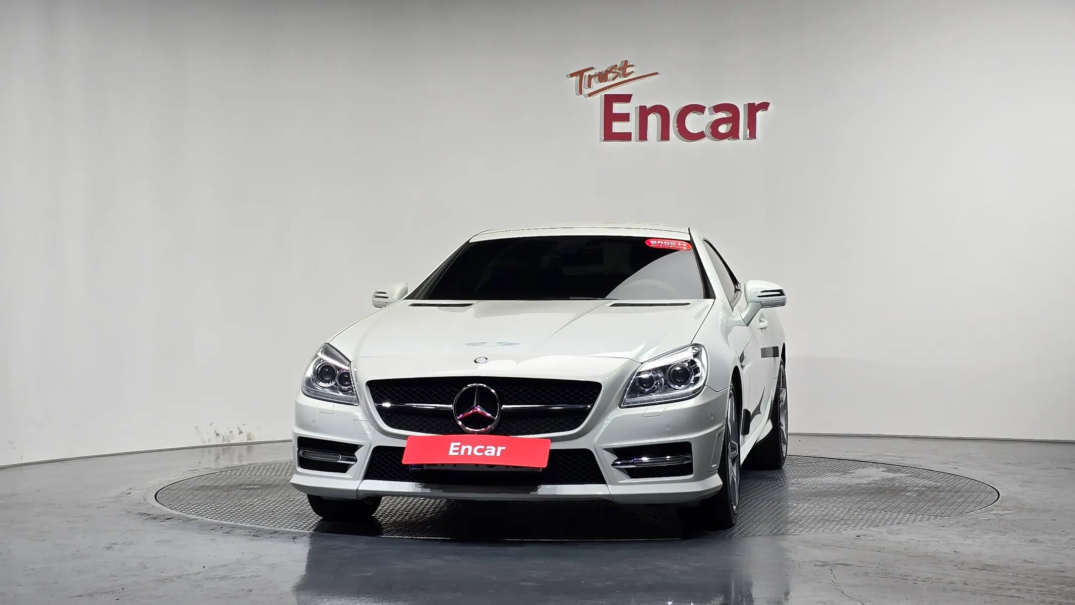 Mercedes-Benz SLK-Class 200 2012 3/32