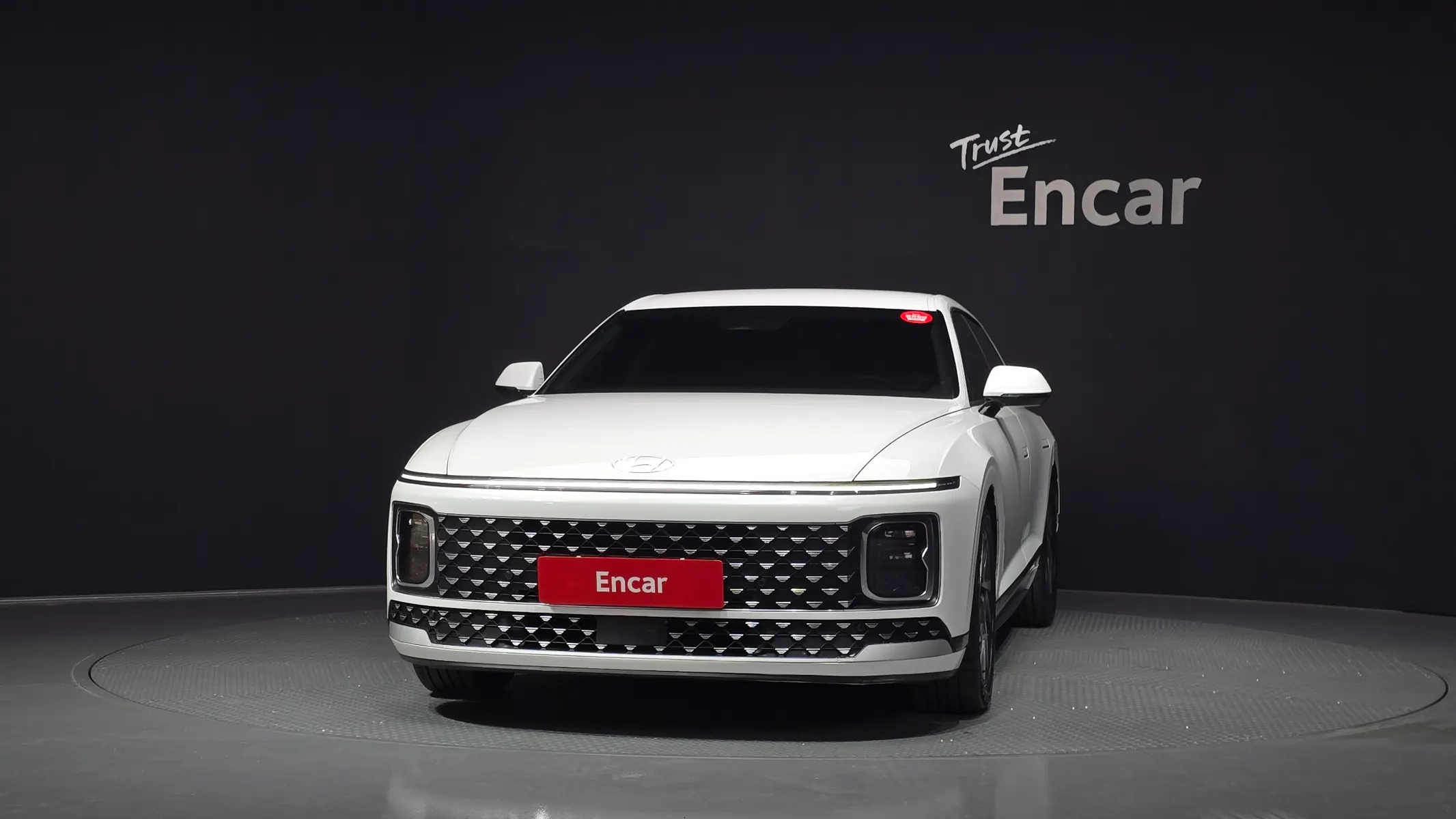 Hyundai (GN7) 3.5 LPG 2WD () 2023 2/5