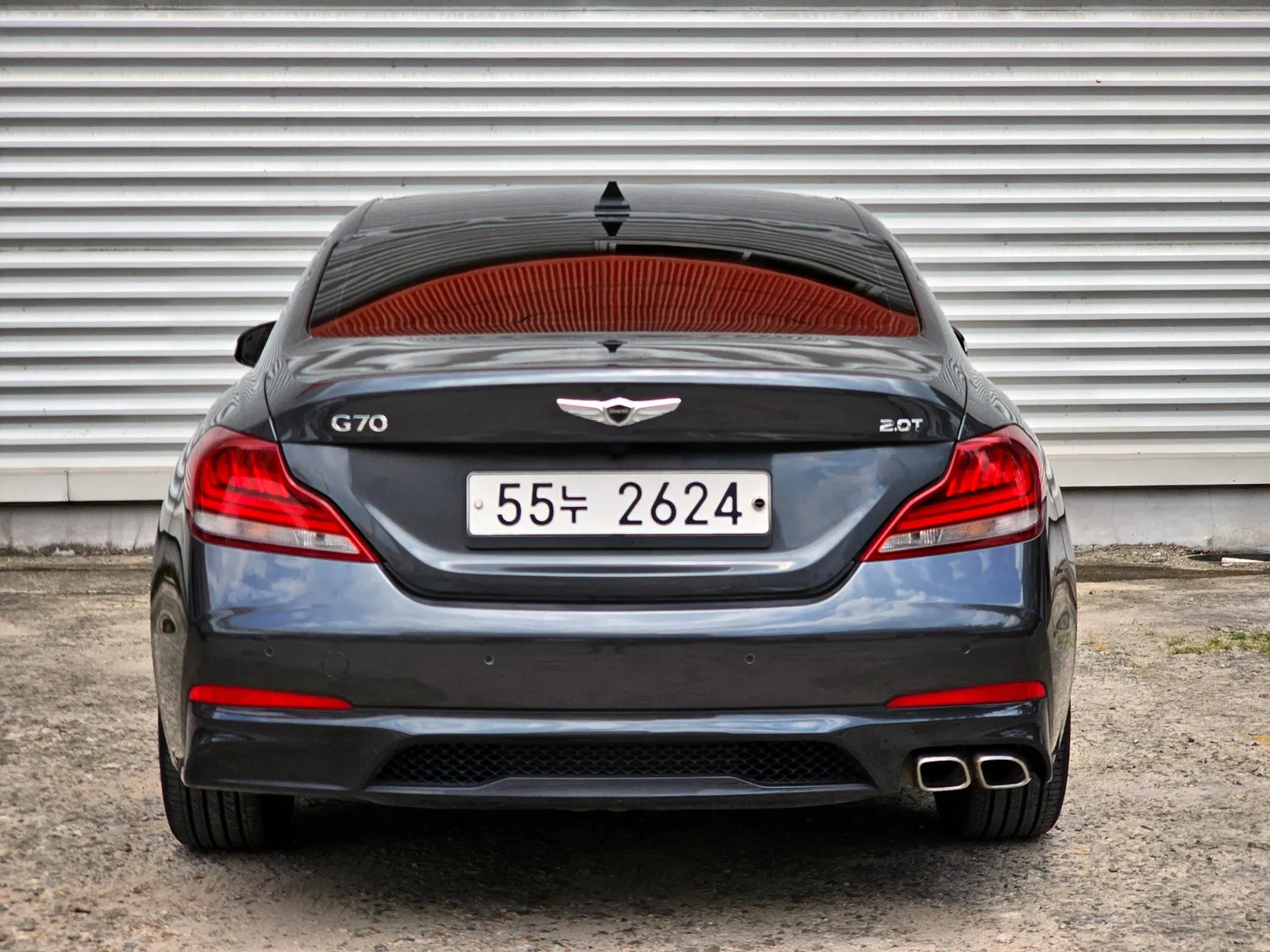 Genesis G70 2.0T AWD 2018 3/5