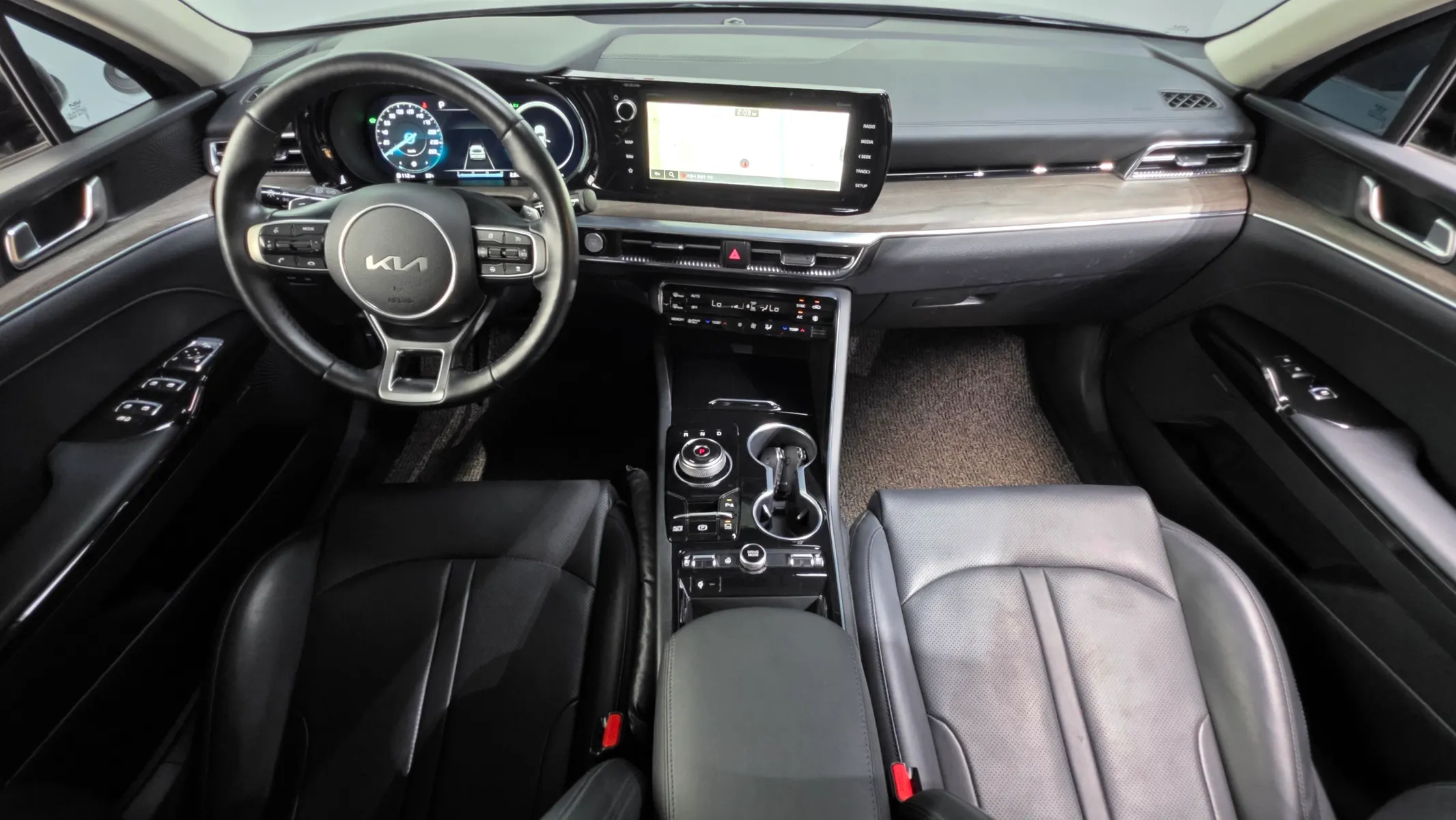 Kia K5 3 2023 4/5