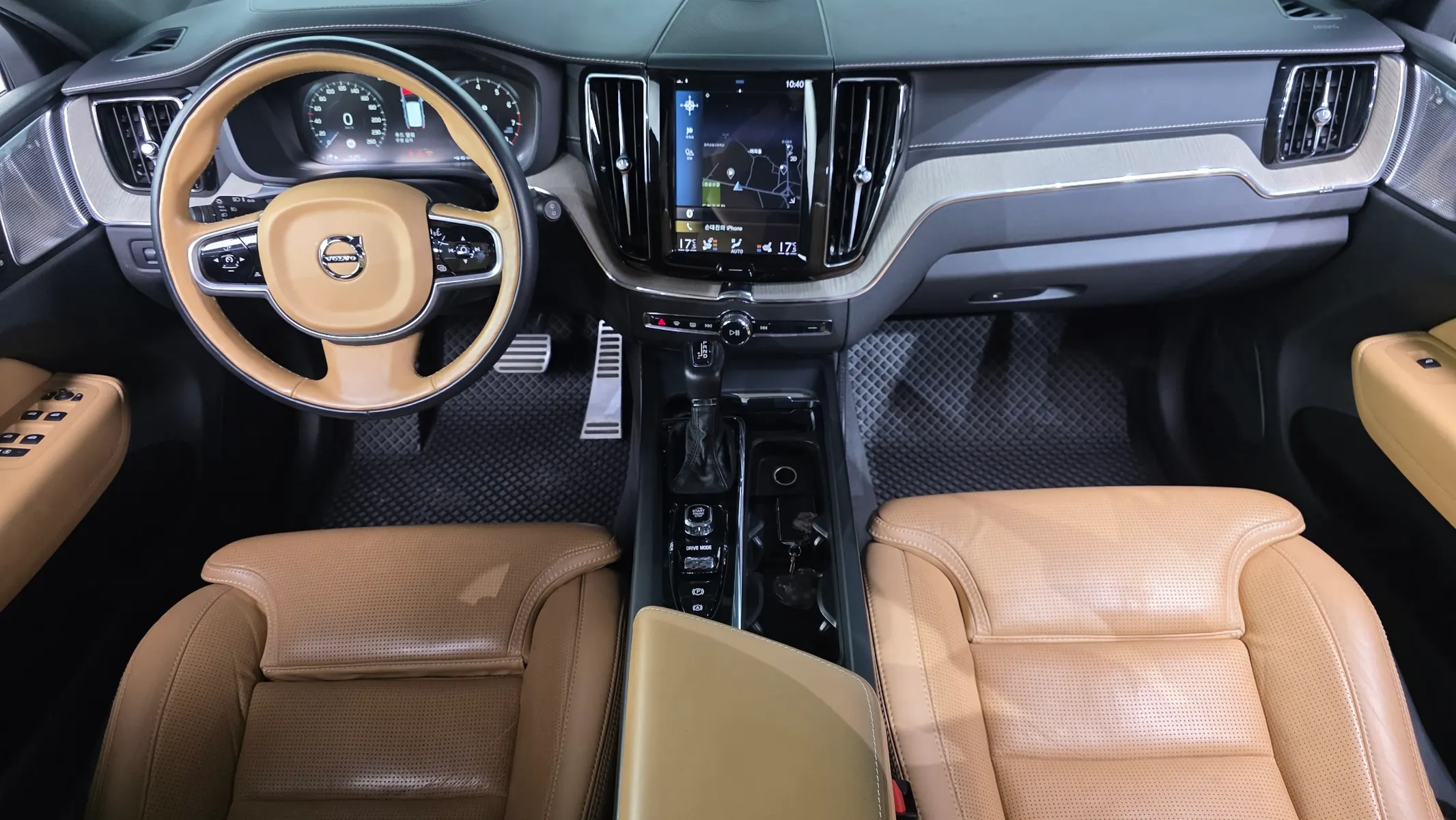 Volvo XC60 2 T6 2018 4/5