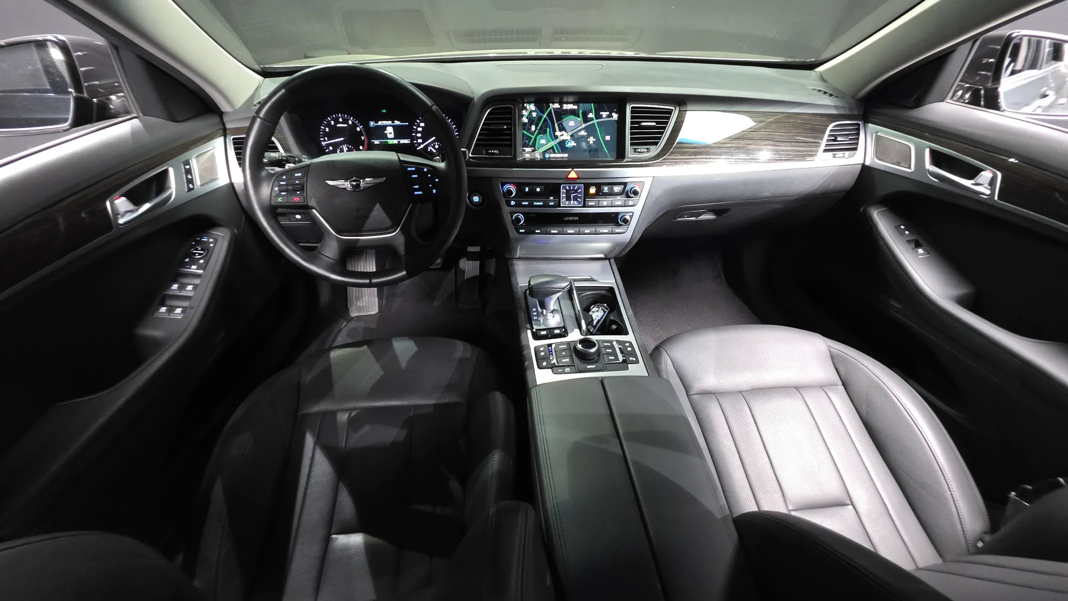 Genesis G80 3.3 GDI AWD 2019 4/5