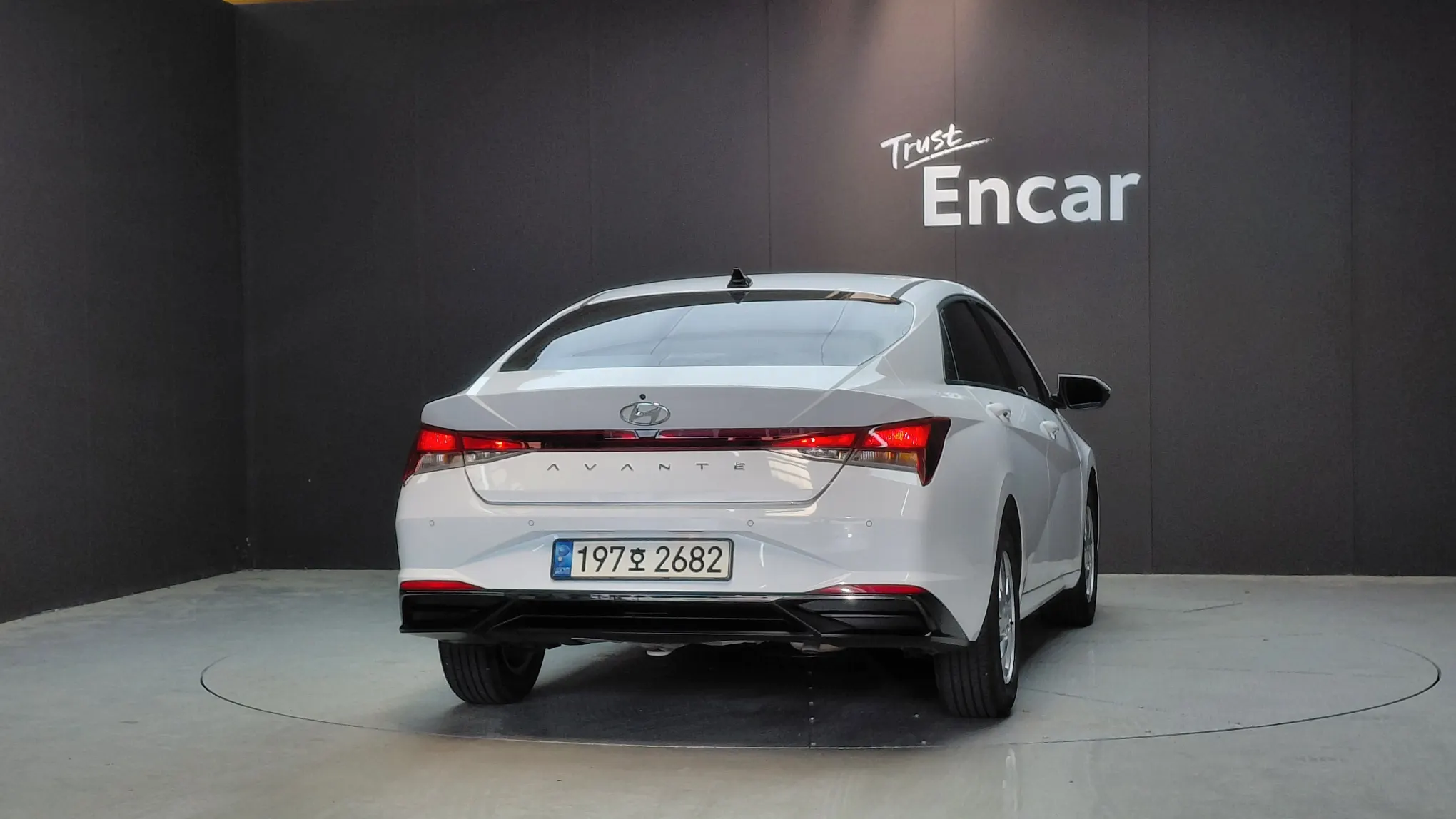 Hyundai (CN7) 1.6 LPi () 2022 3/5