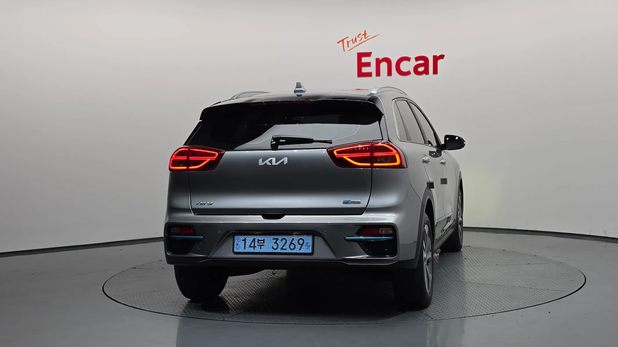 Kia EV 2021 3/5