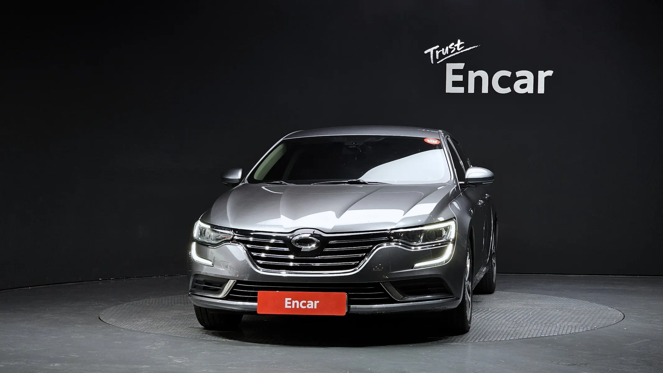 Renault Korea SM6 2.0 LPe LE () 2016 2/5