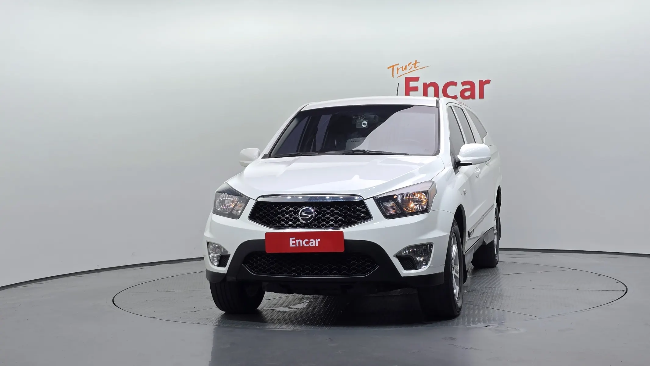 KG Mobility 코란도 스포츠 CX7 4WD 2014 2/5