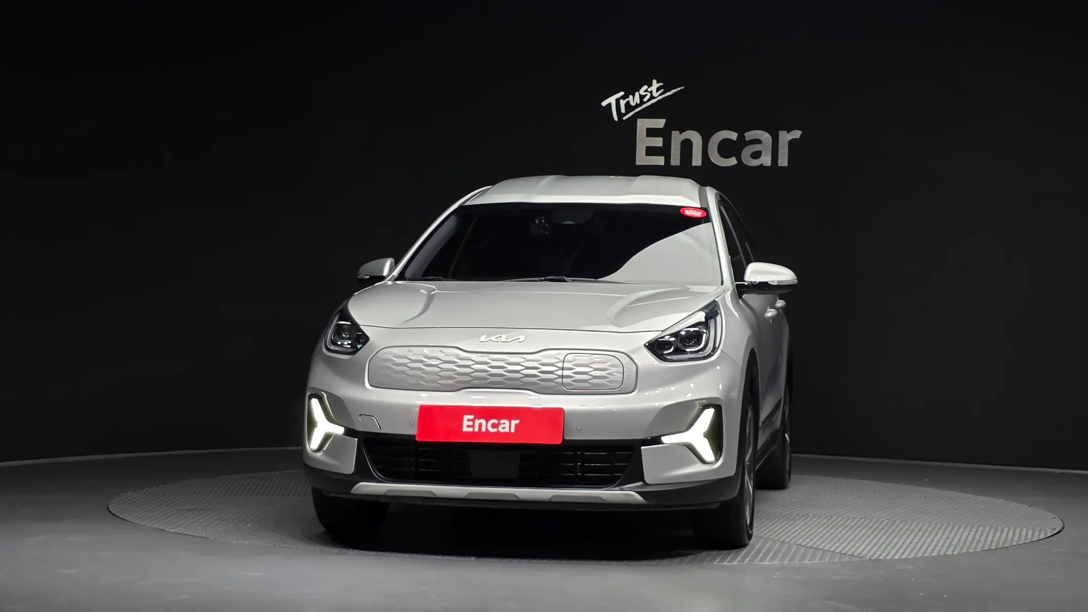 Kia 니로 플러스 2022 2/5