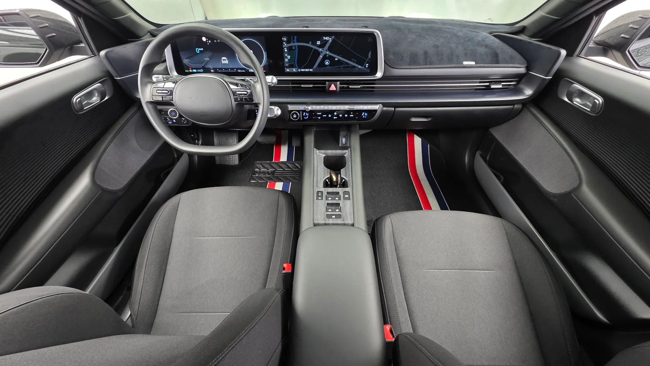 Hyundai Ioniq 6 2023 4/5