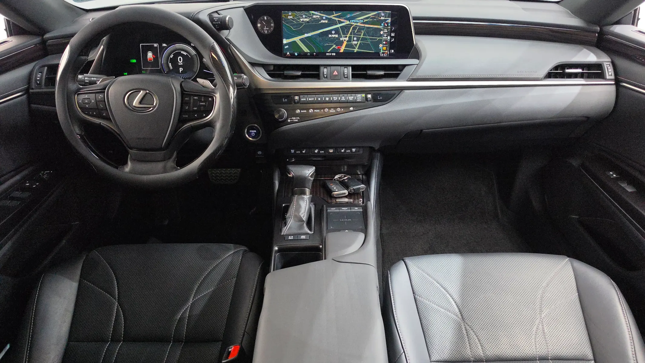 Lexus ES300h 7 2018 4/5