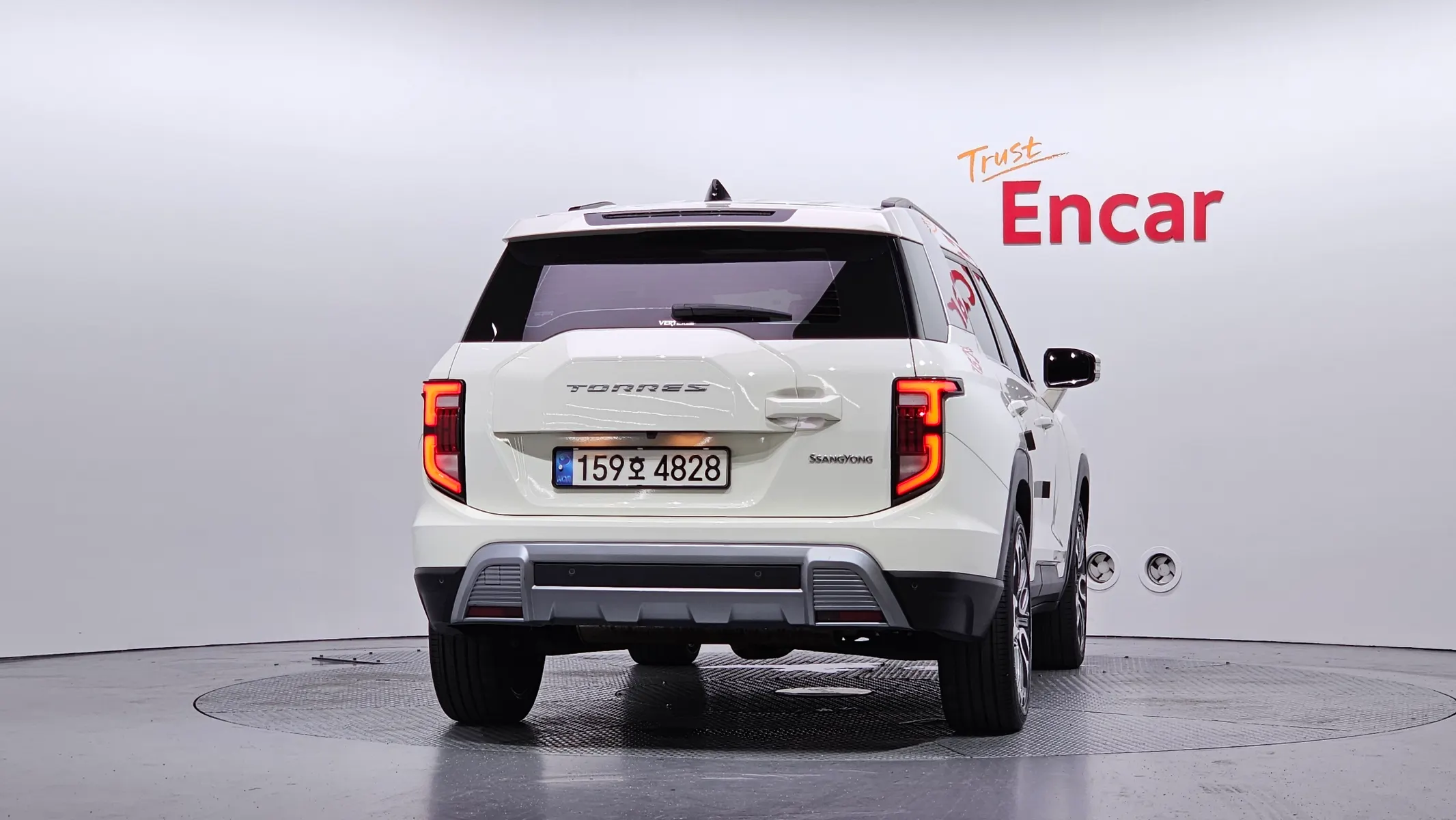 KG Mobility 토레스 1.5 4WD 2022 3/5