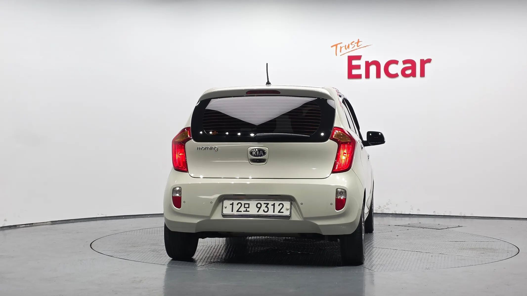 Kia 모닝 2013 3/5
