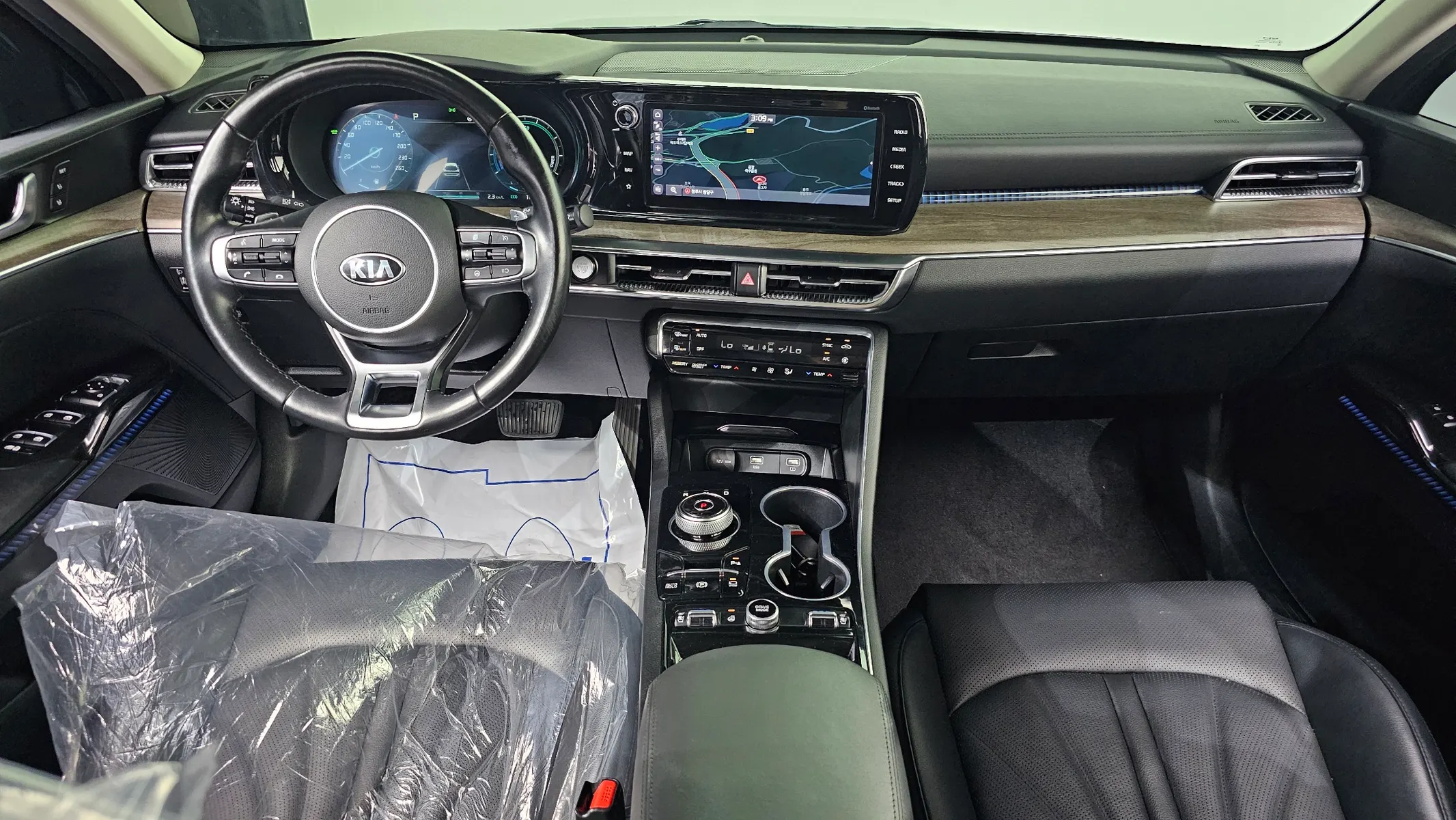 Kia K5 3 2020 4/5