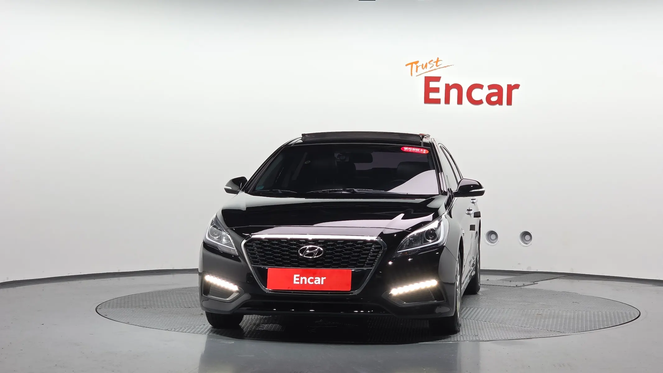 Hyundai LF 2.0 HEV 2015 2/5